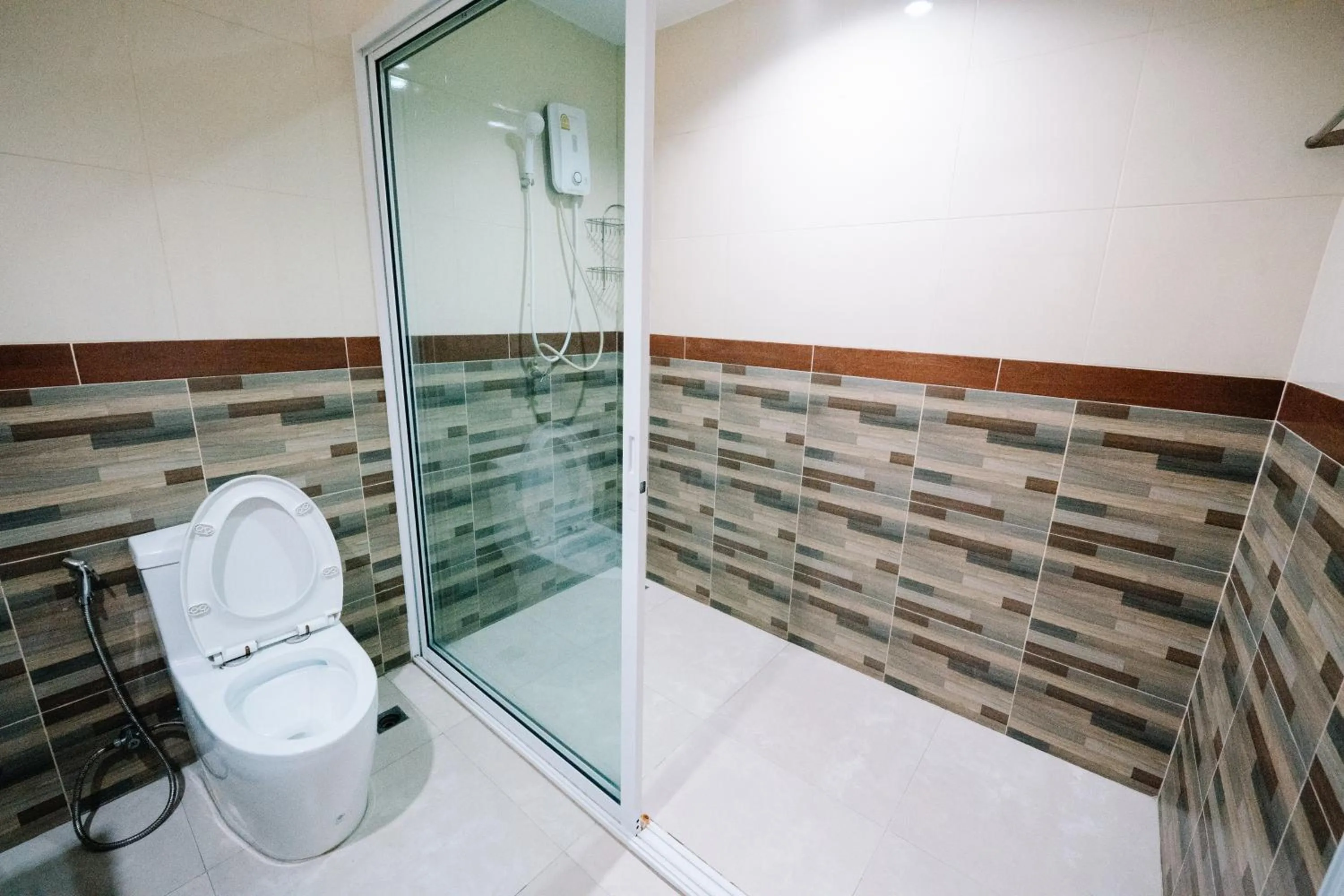 REGENTA CENTRAL RESIDENCY