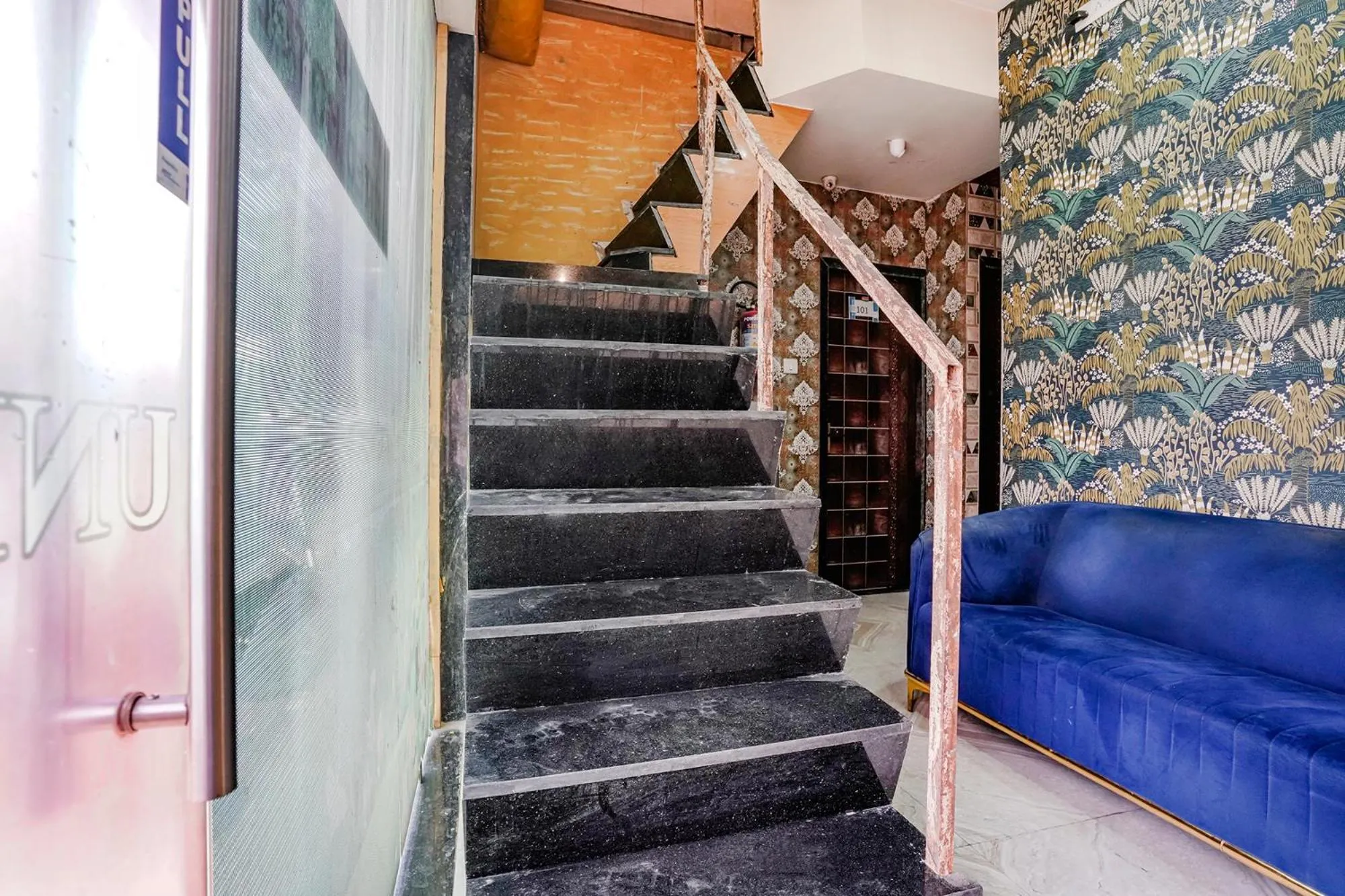 Lobby or reception in FabHotel The United - Nr Mumbai International Airport