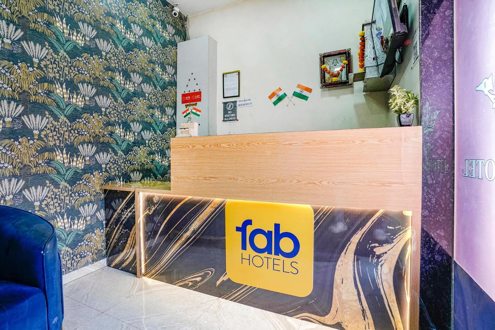 Lobby or reception, Bed in FabHotel The United - Nr Mumbai International Airport