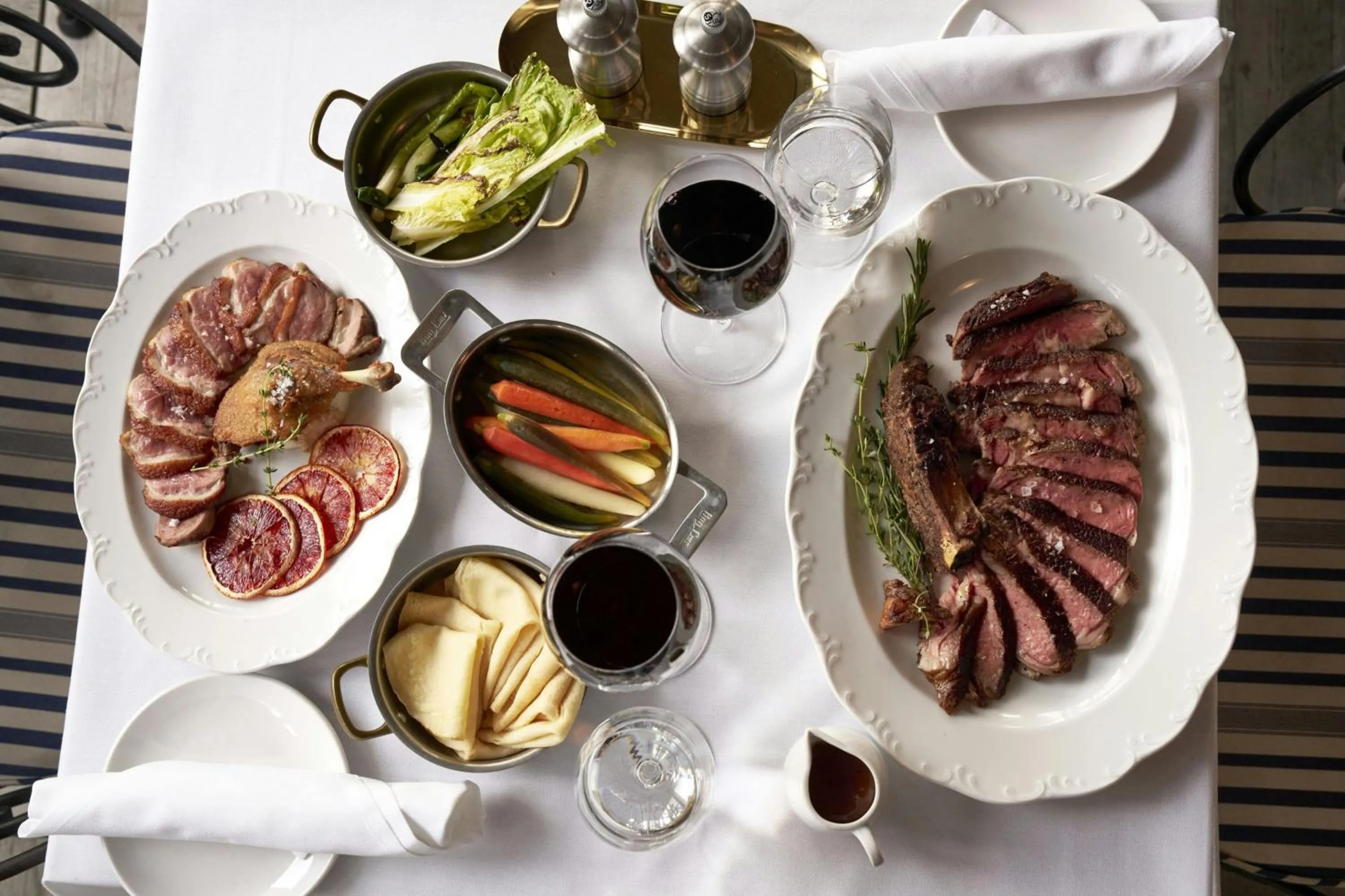 Lounge or bar in Le Meridien New York, Central Park