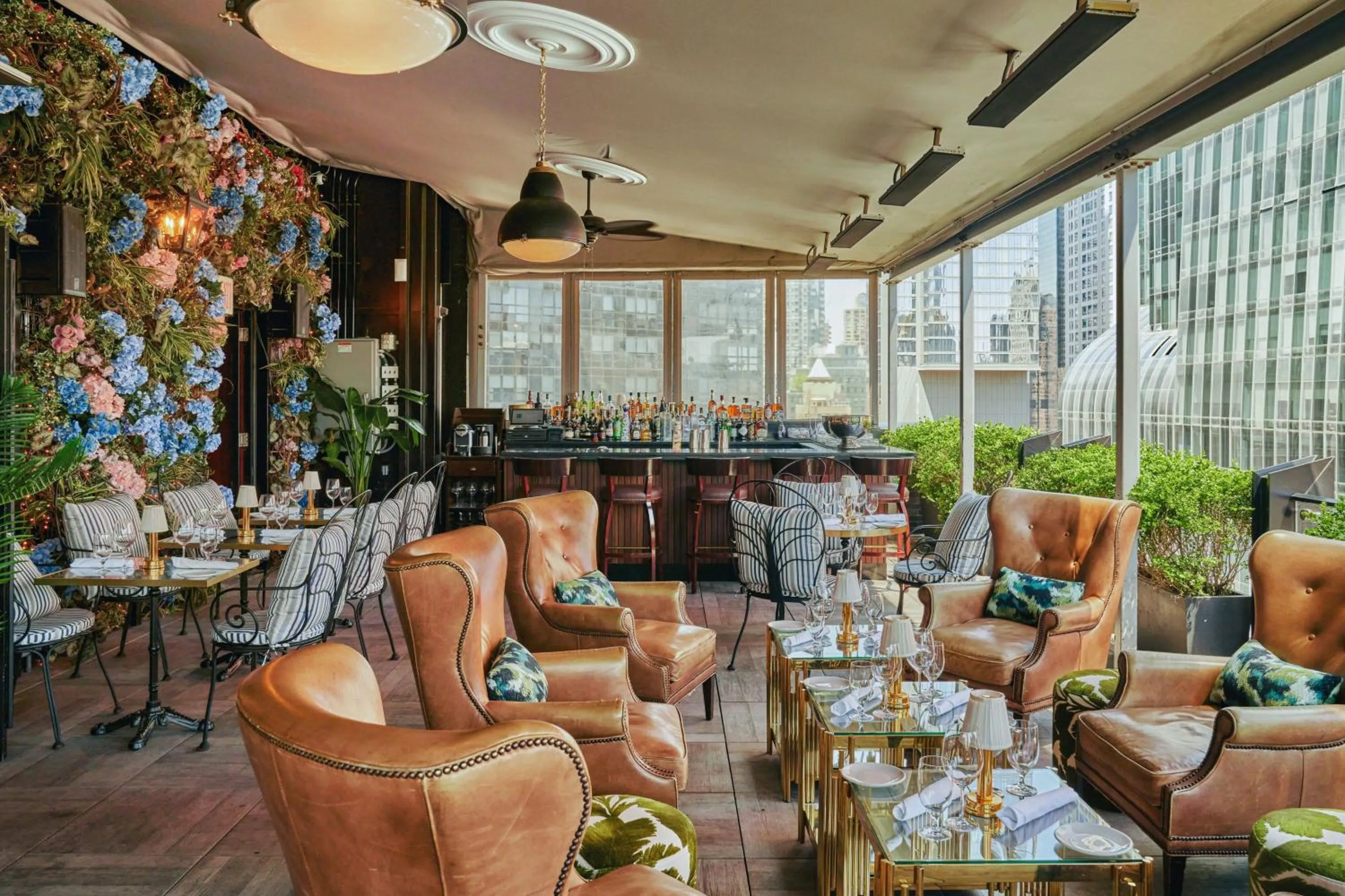 Lounge or bar in Le Meridien New York, Central Park