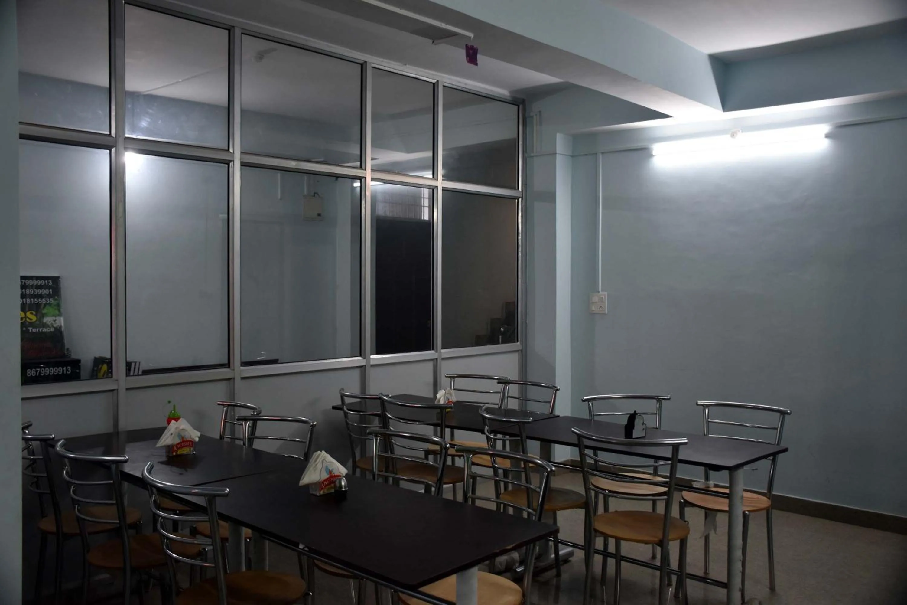 Restaurant/places to eat in Whistling Alpines