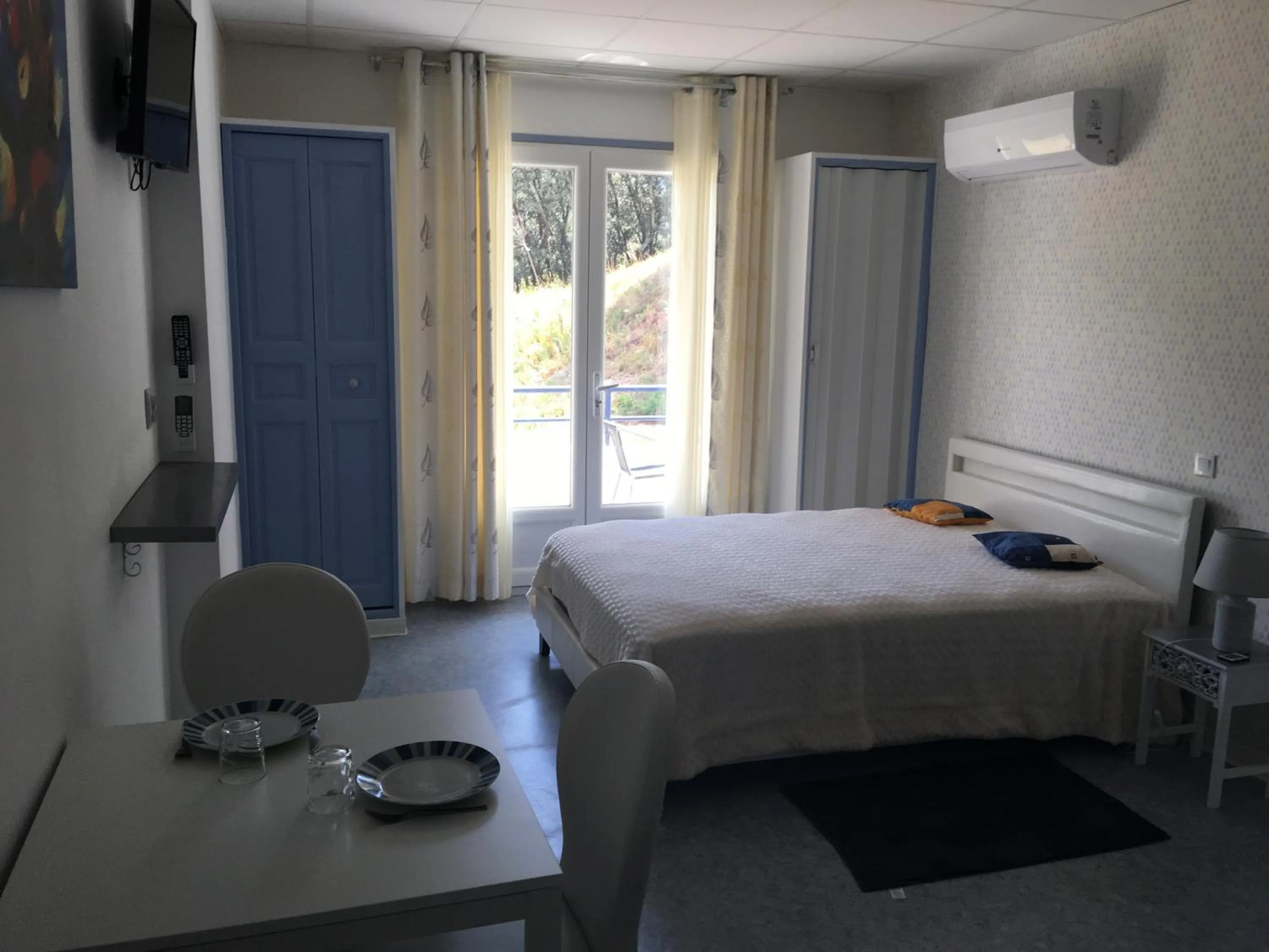 Bed in Domaine des Anges