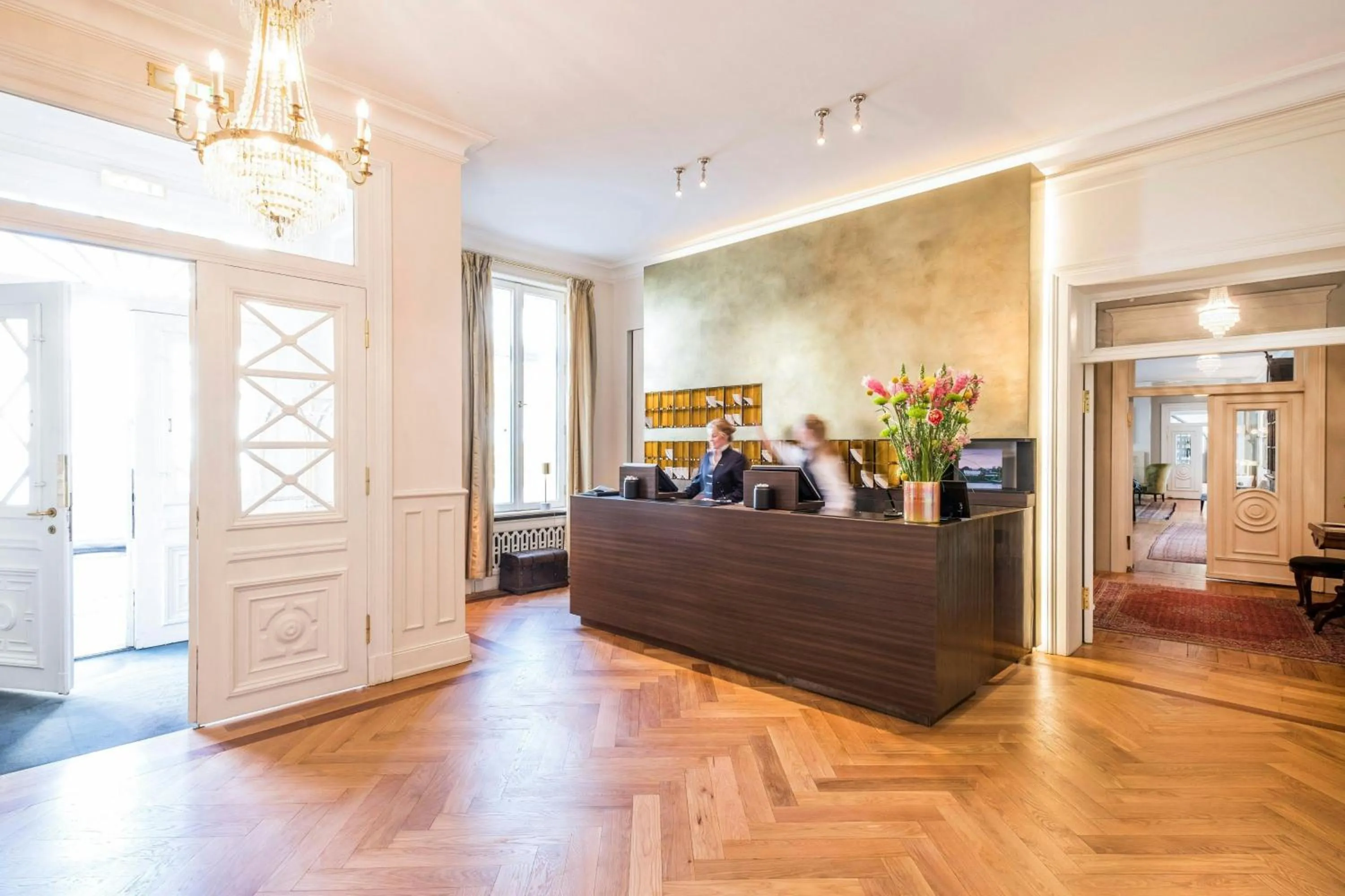 Lobby or reception in Louis C Jacob, Hamburg, Autograph Collection