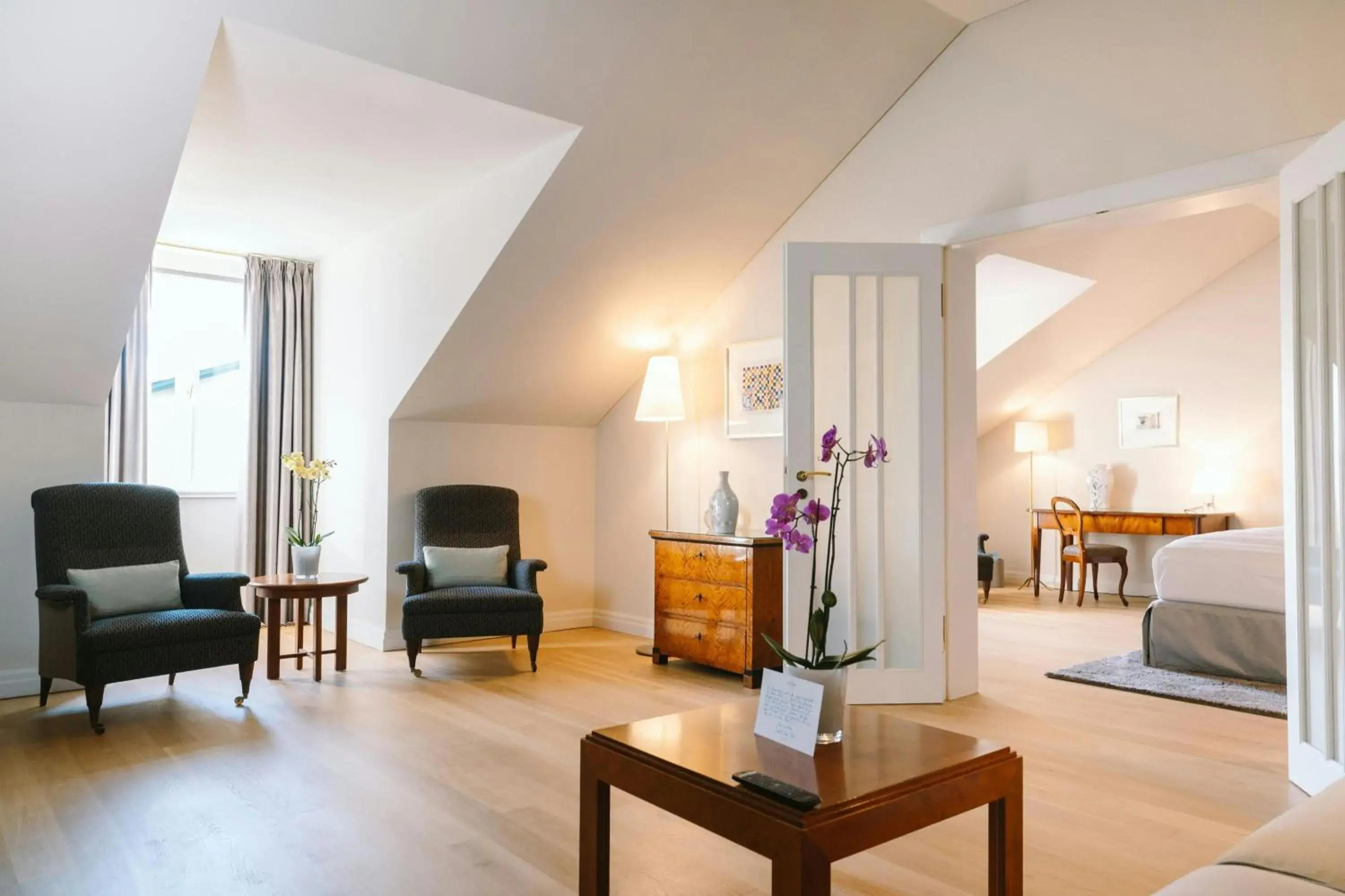 Double Suite with Sofa Bed and City View in Louis C Jacob, Hamburg, Autograph Collection Double Suite with Sofa Bed and City View in Louis C Jacob, Hamburg, Autograph Collection