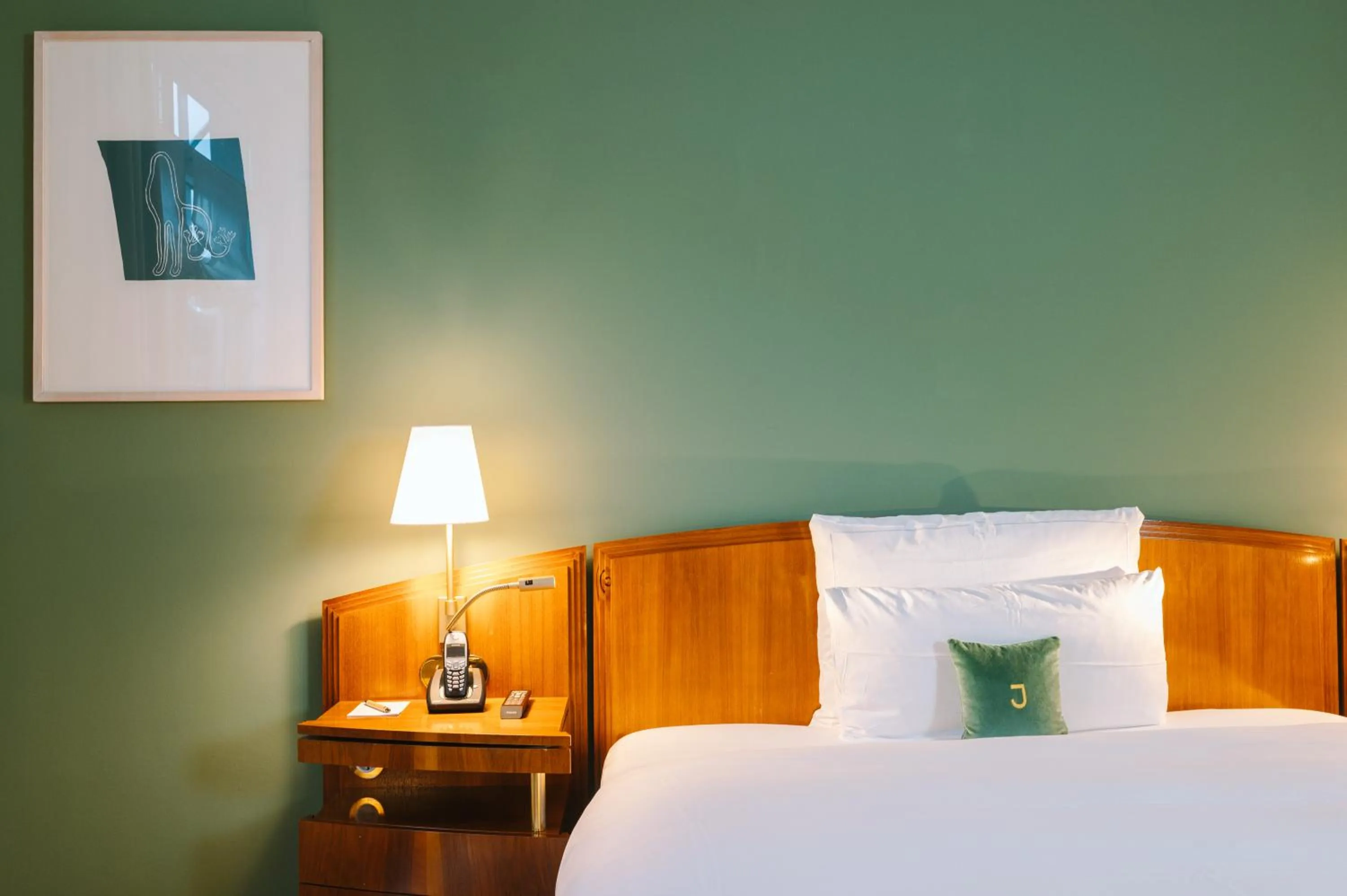 Superior Single Room in Louis C Jacob, Hamburg, Autograph Collection