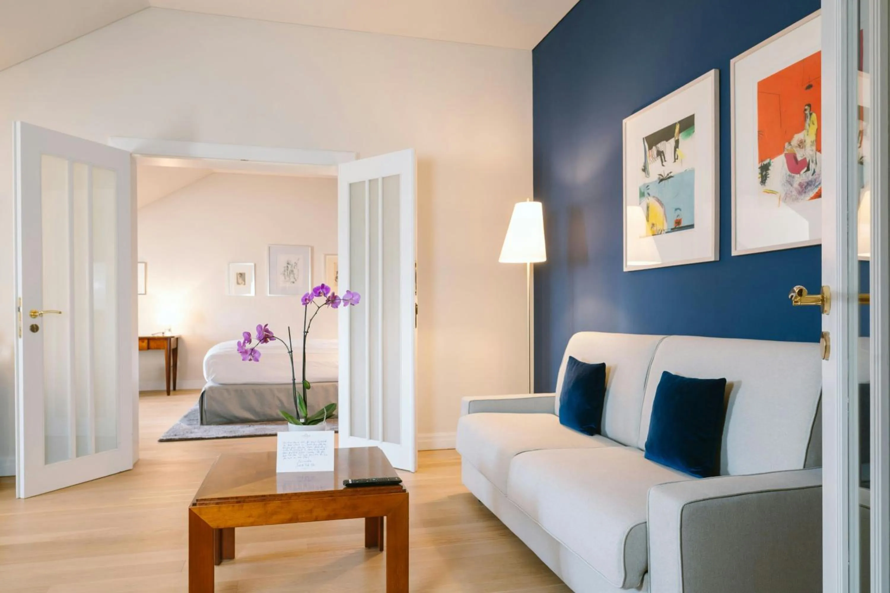 Living room in Louis C Jacob, Hamburg, Autograph Collection