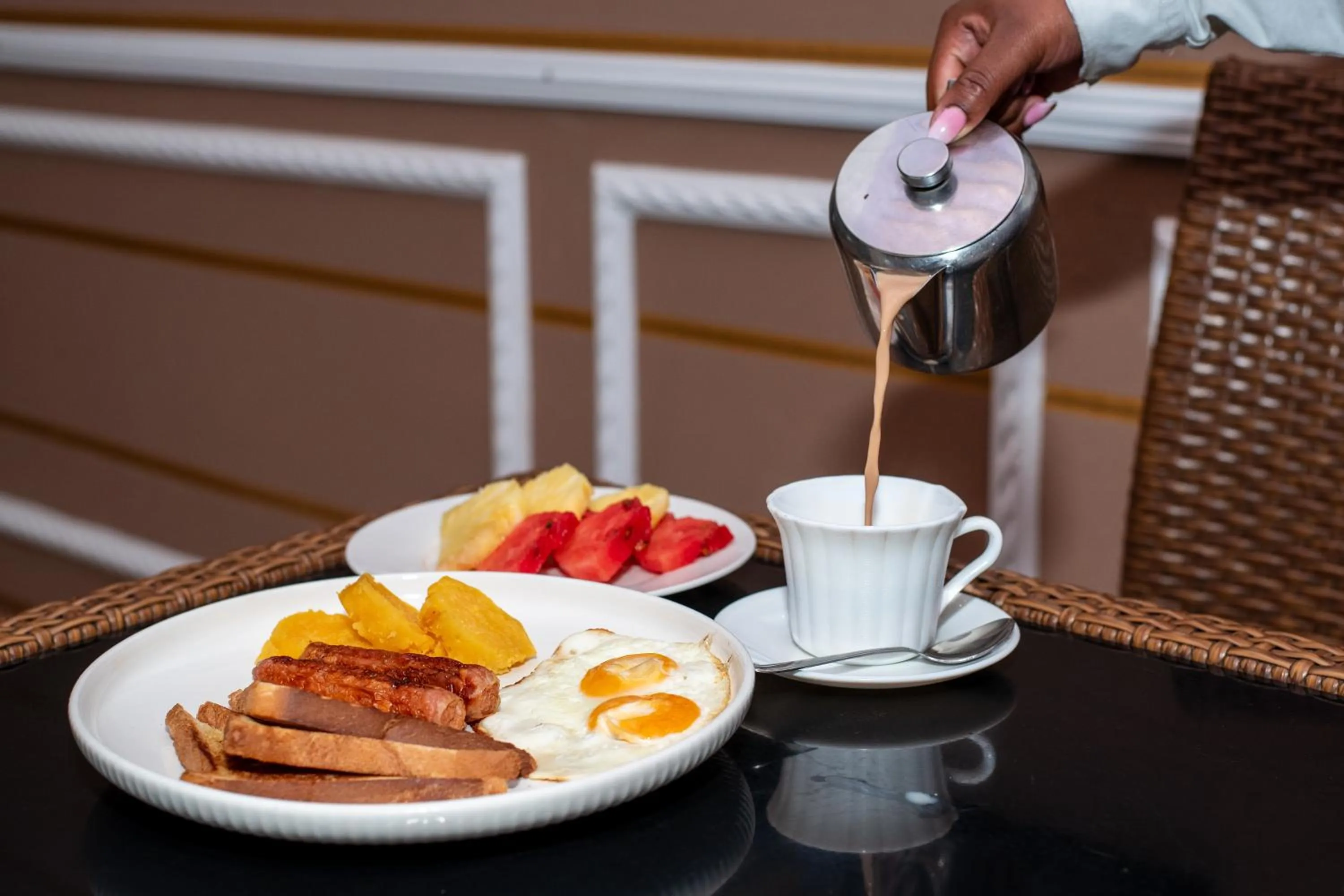 Restaurant/places to eat in Kings Premier Inn