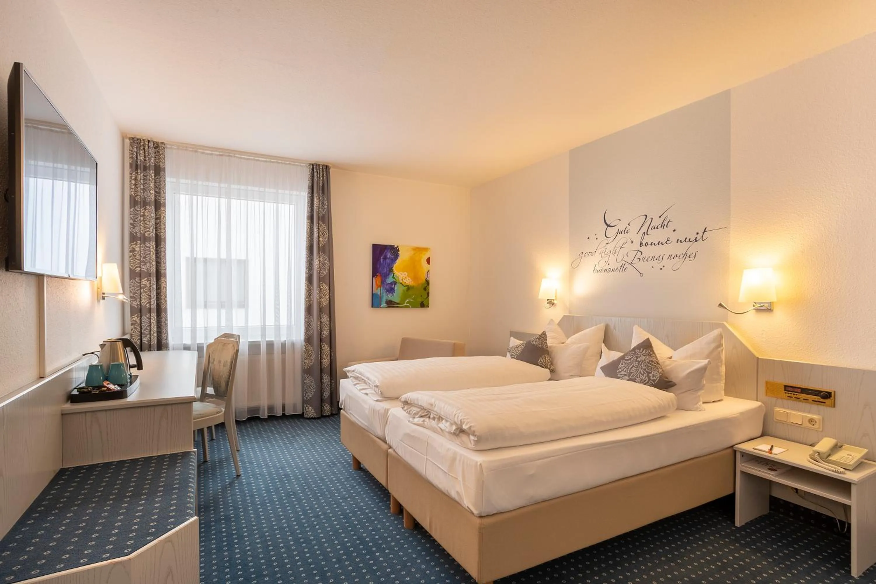 Photo of the whole room, Bed in Kleefelder Hof