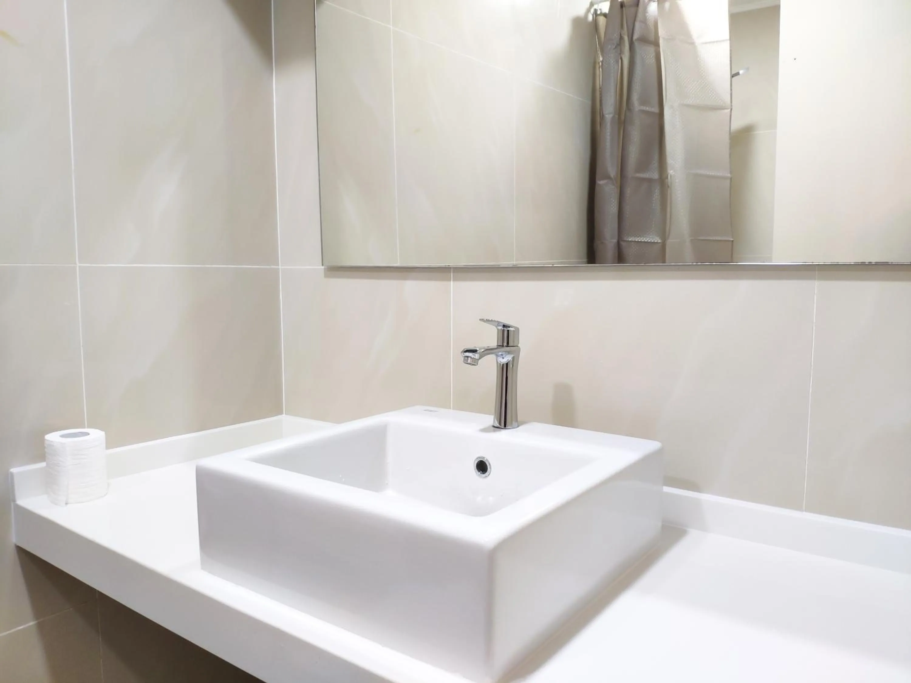 Bathroom in Parkview KLCC by Salaam Suites, 4 pax