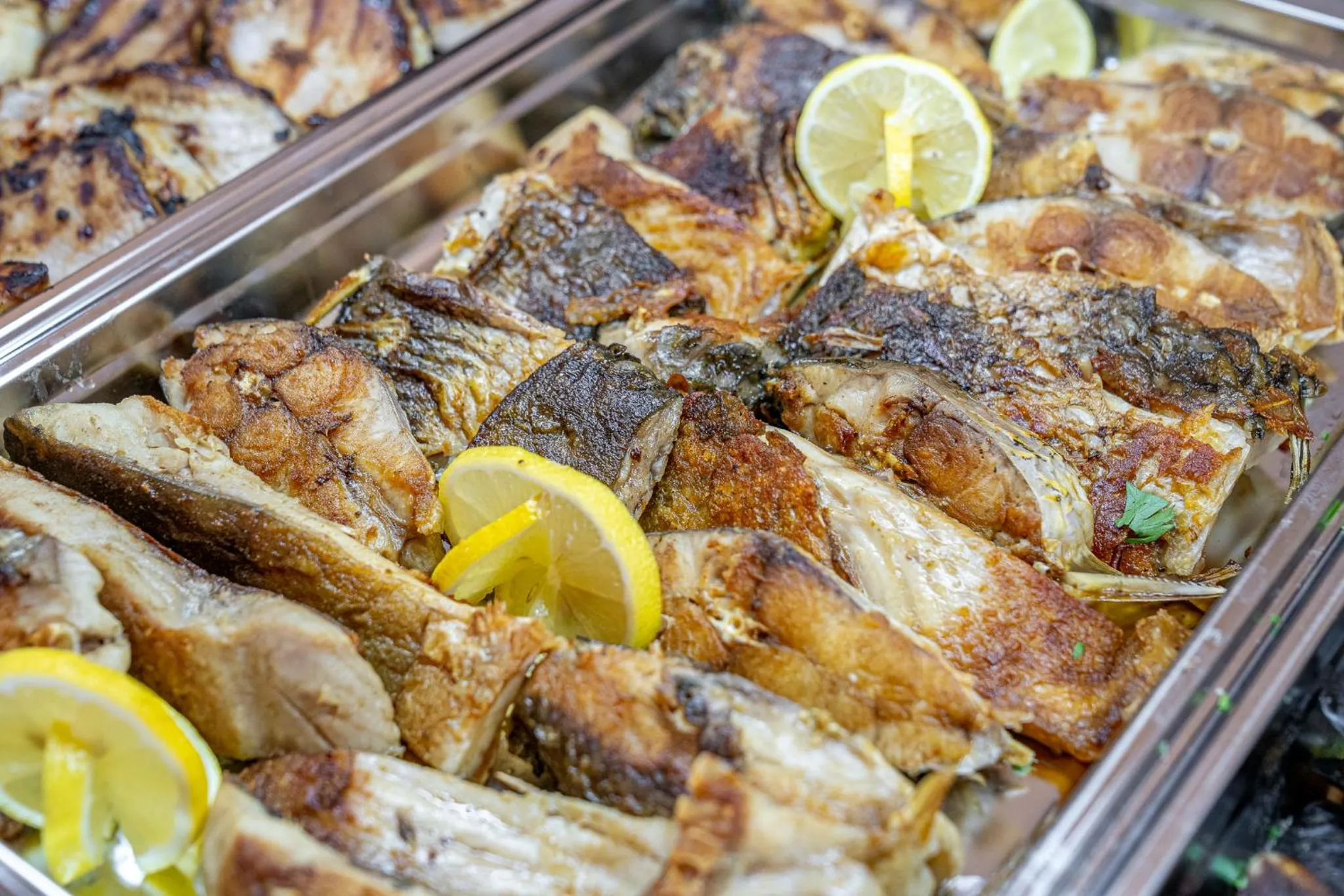 Restaurant/places to eat in Mera Holiday Resort