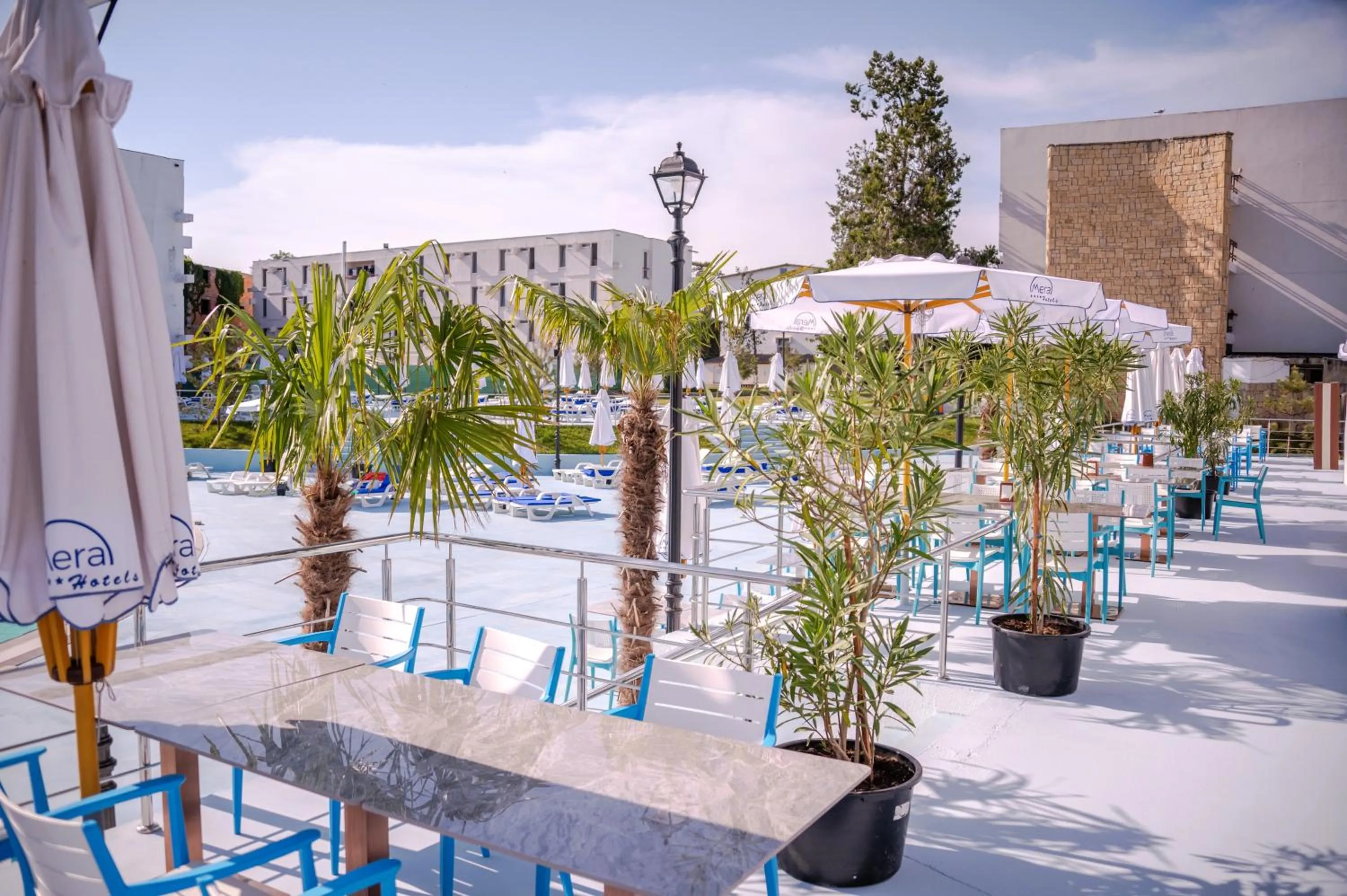 Property building in Mera Holiday Resort