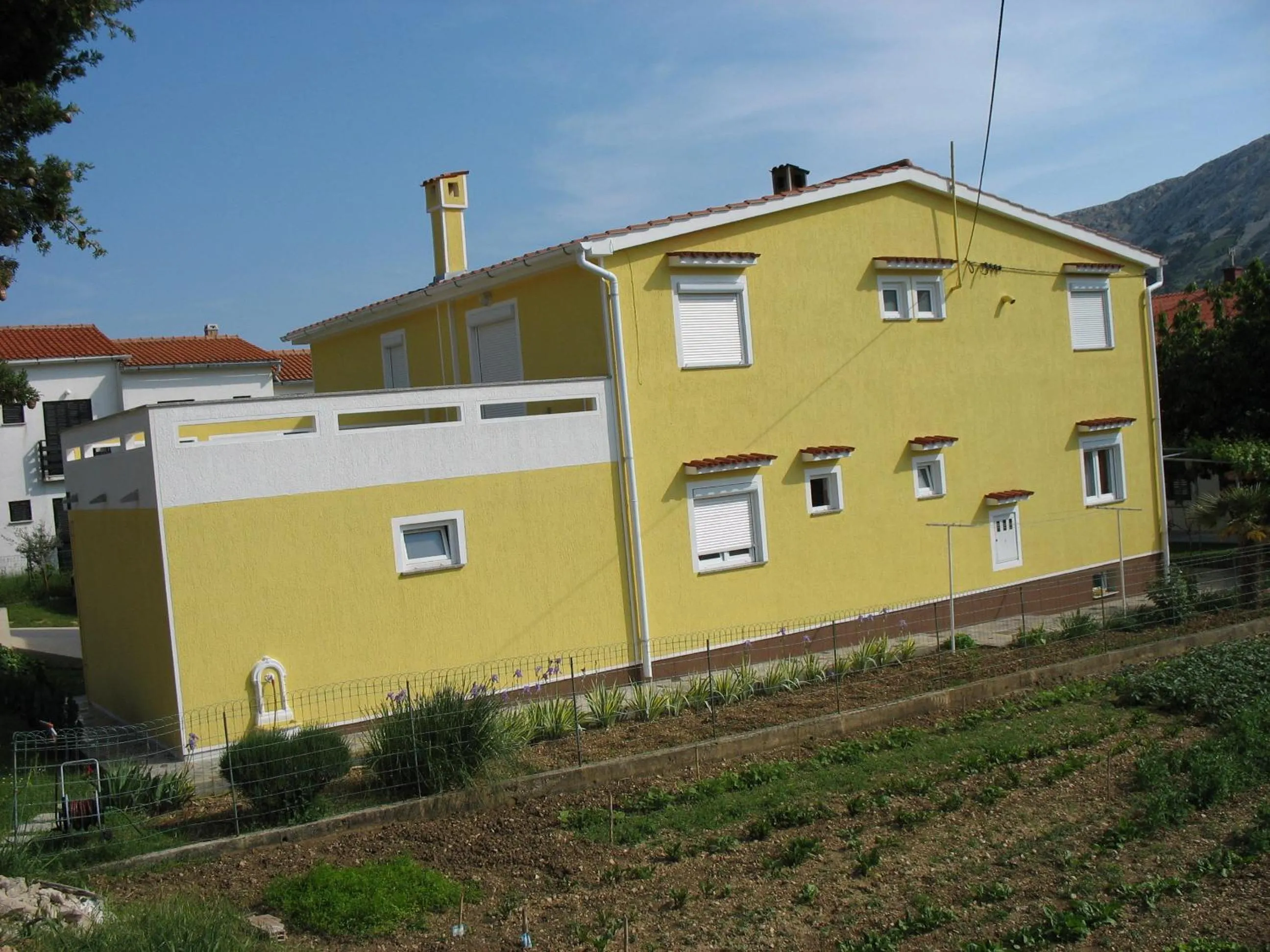 Neighbourhood in Apartments Polonijo