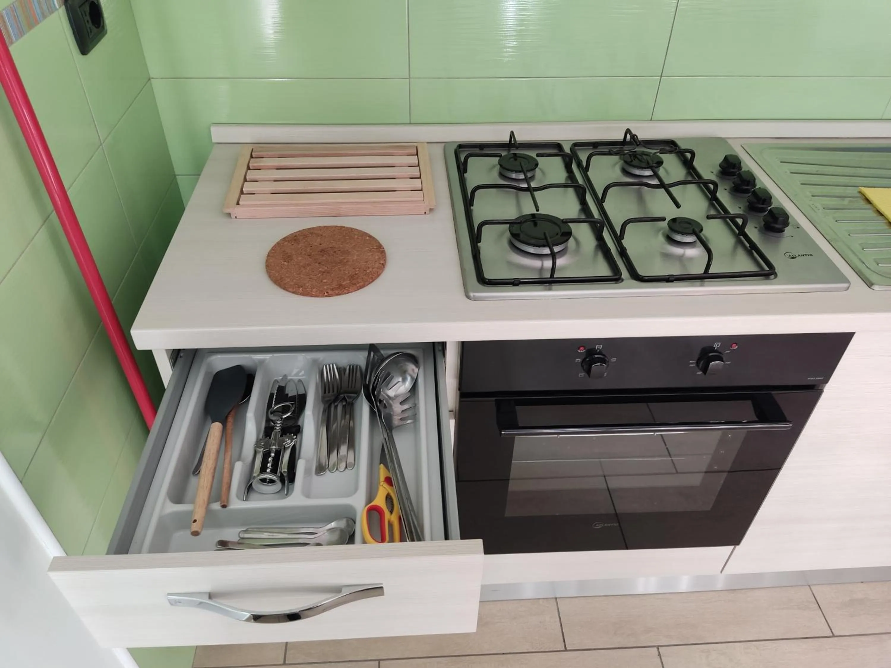 Kitchen or kitchenette, Kitchen/Kitchenette in Pozzilli's Bed&Breakfast