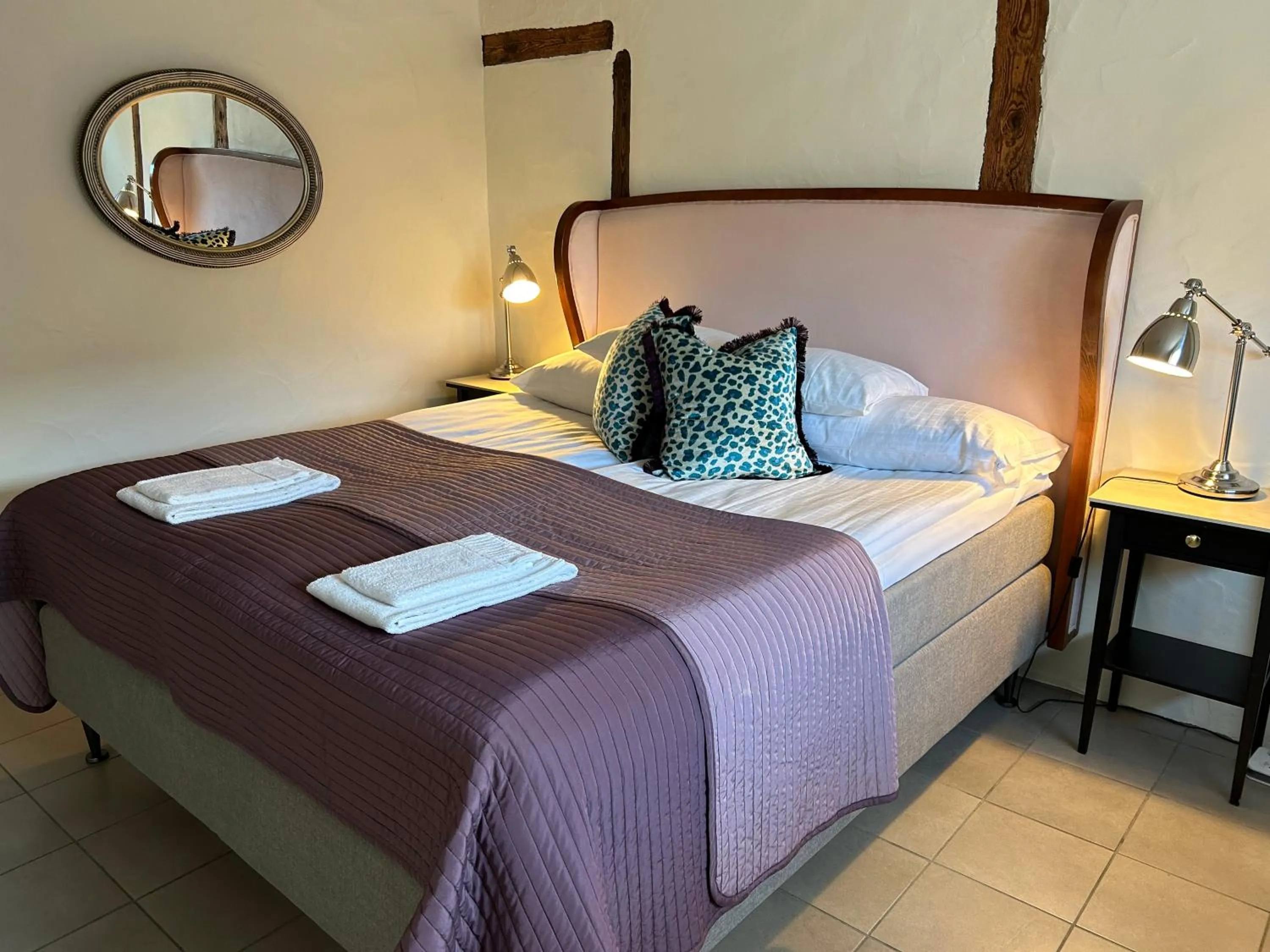 Bed in Halmstad Gårdshotell