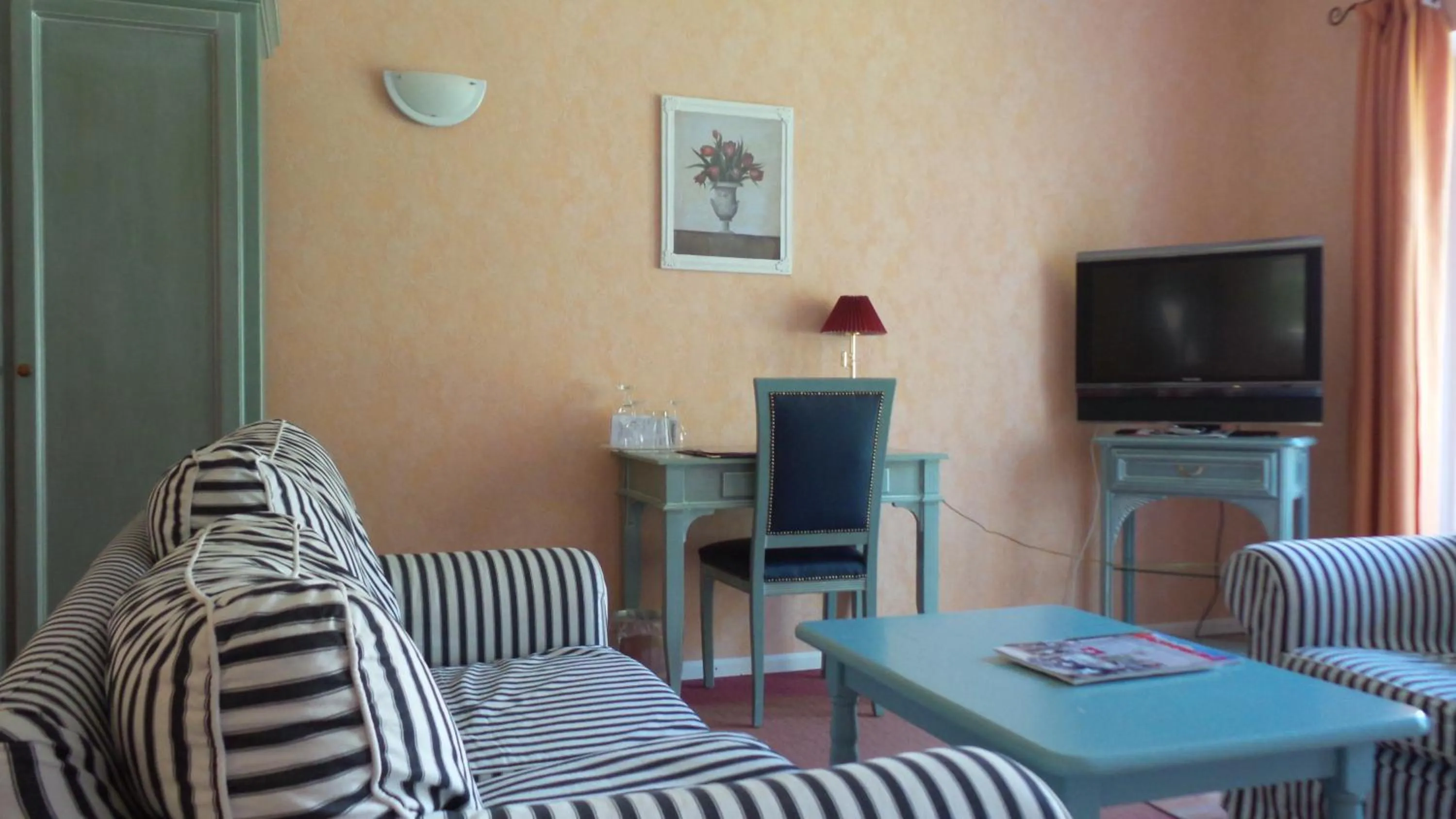 Photo of the whole room in Hotel Historischer Krug