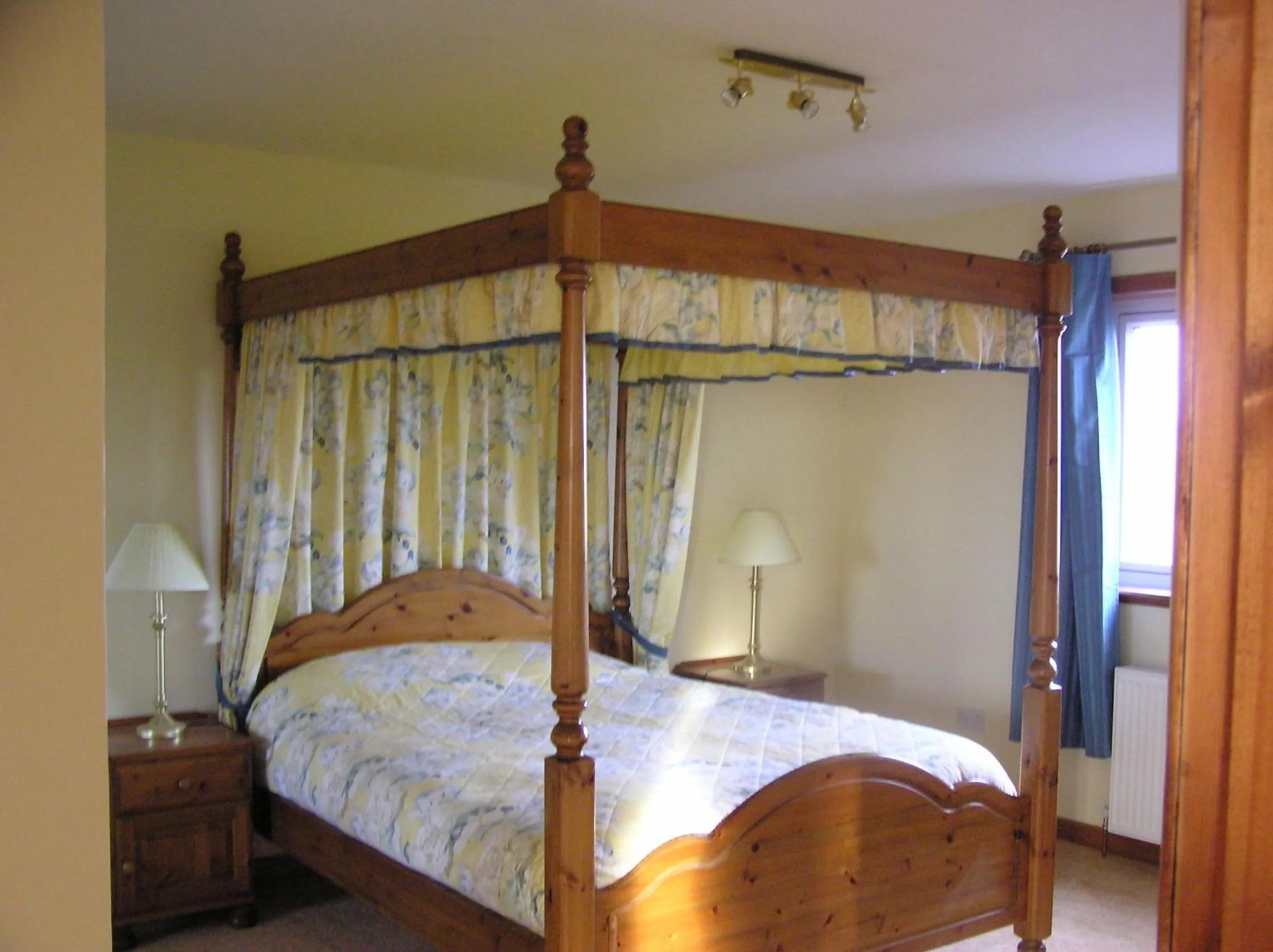 Bed in The Antlers