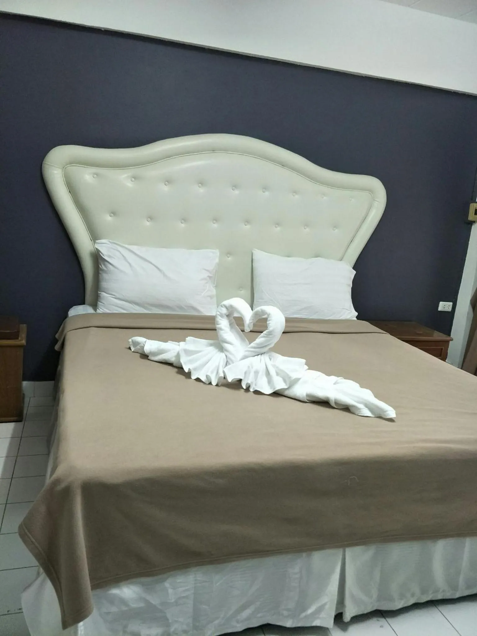 Bed in @42 Residence