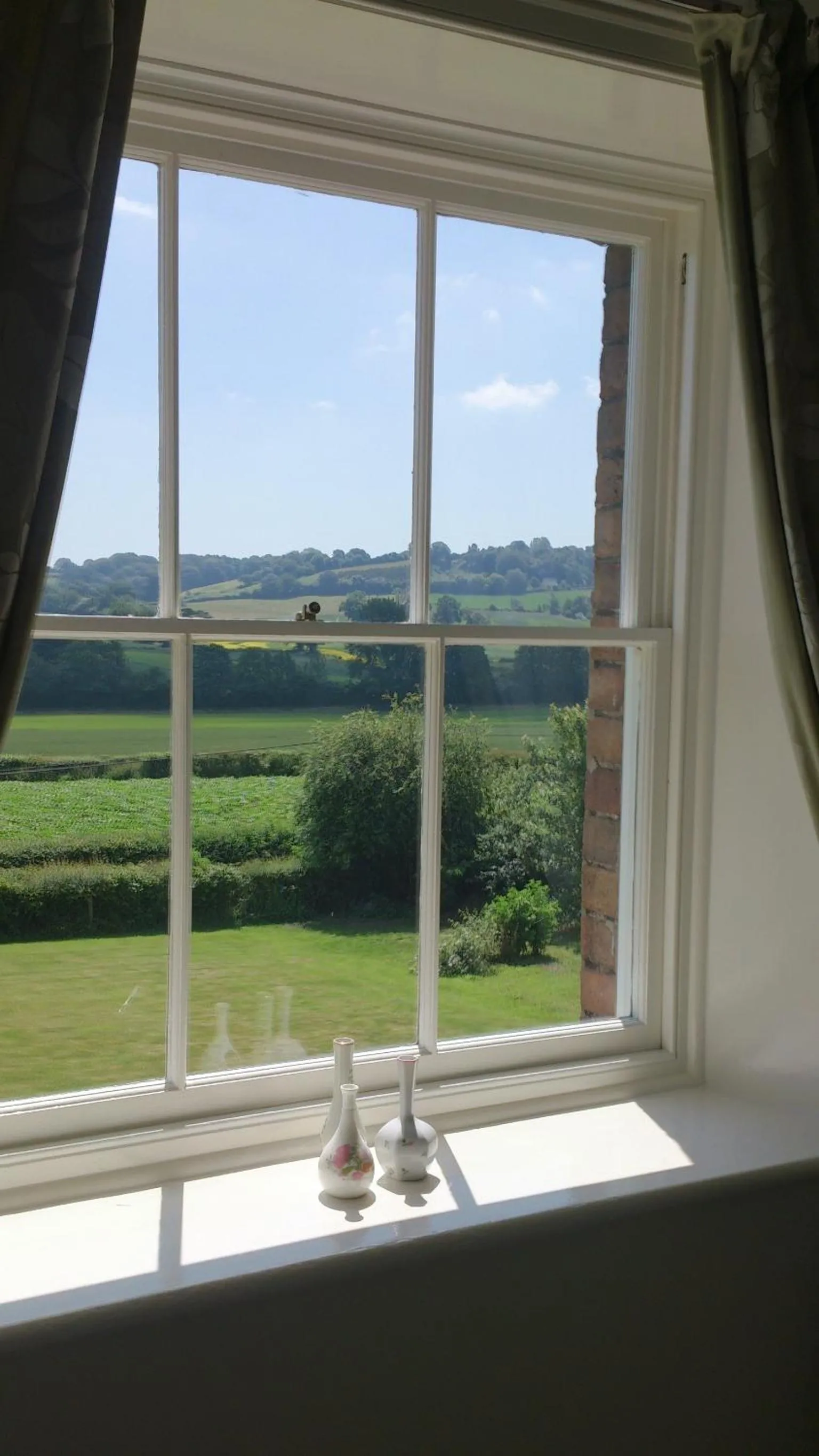 Large Double Room with Private Bathroom in Upper Letton Farm