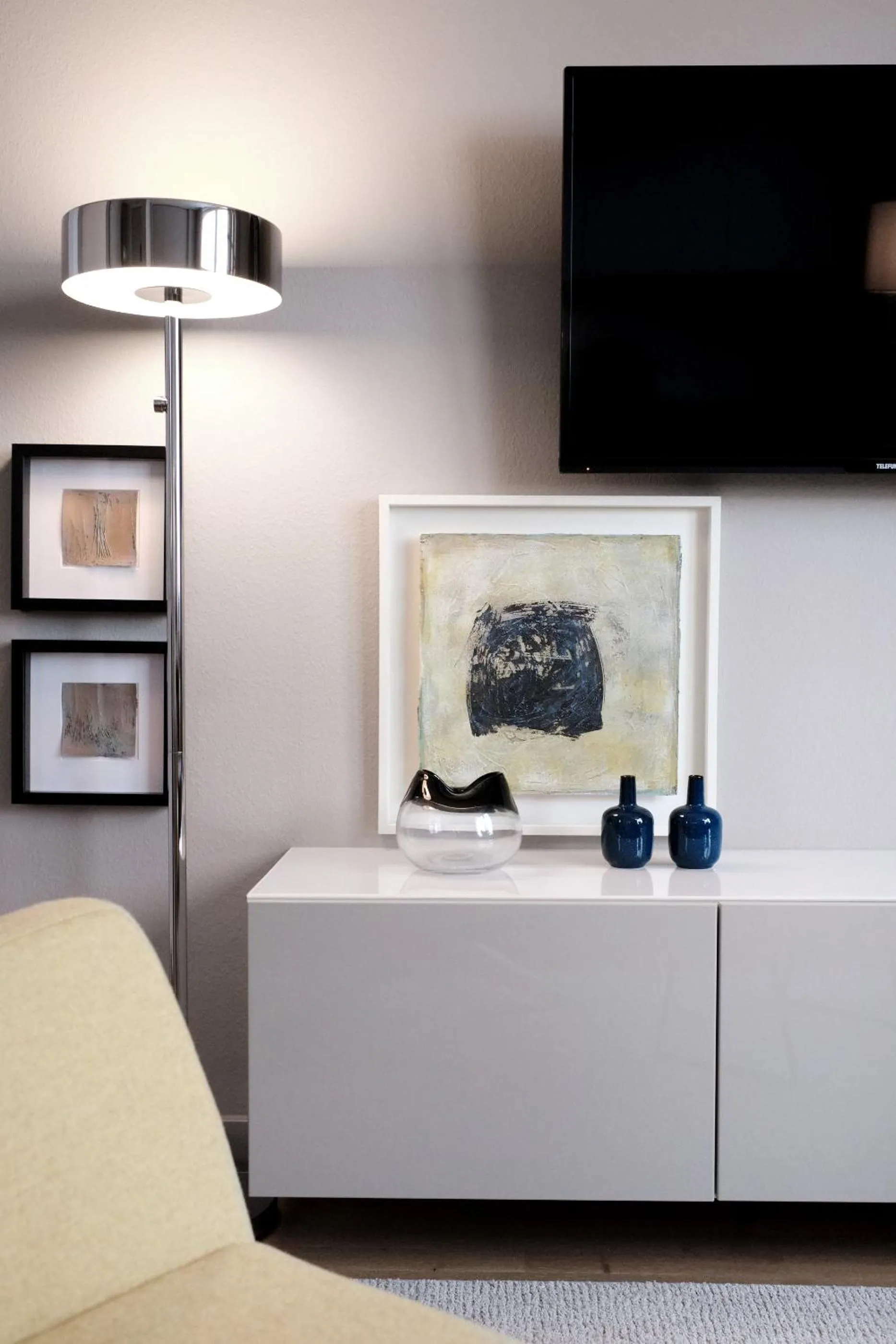 TV and multimedia in SAXX Apartments "Goldberg Karree"