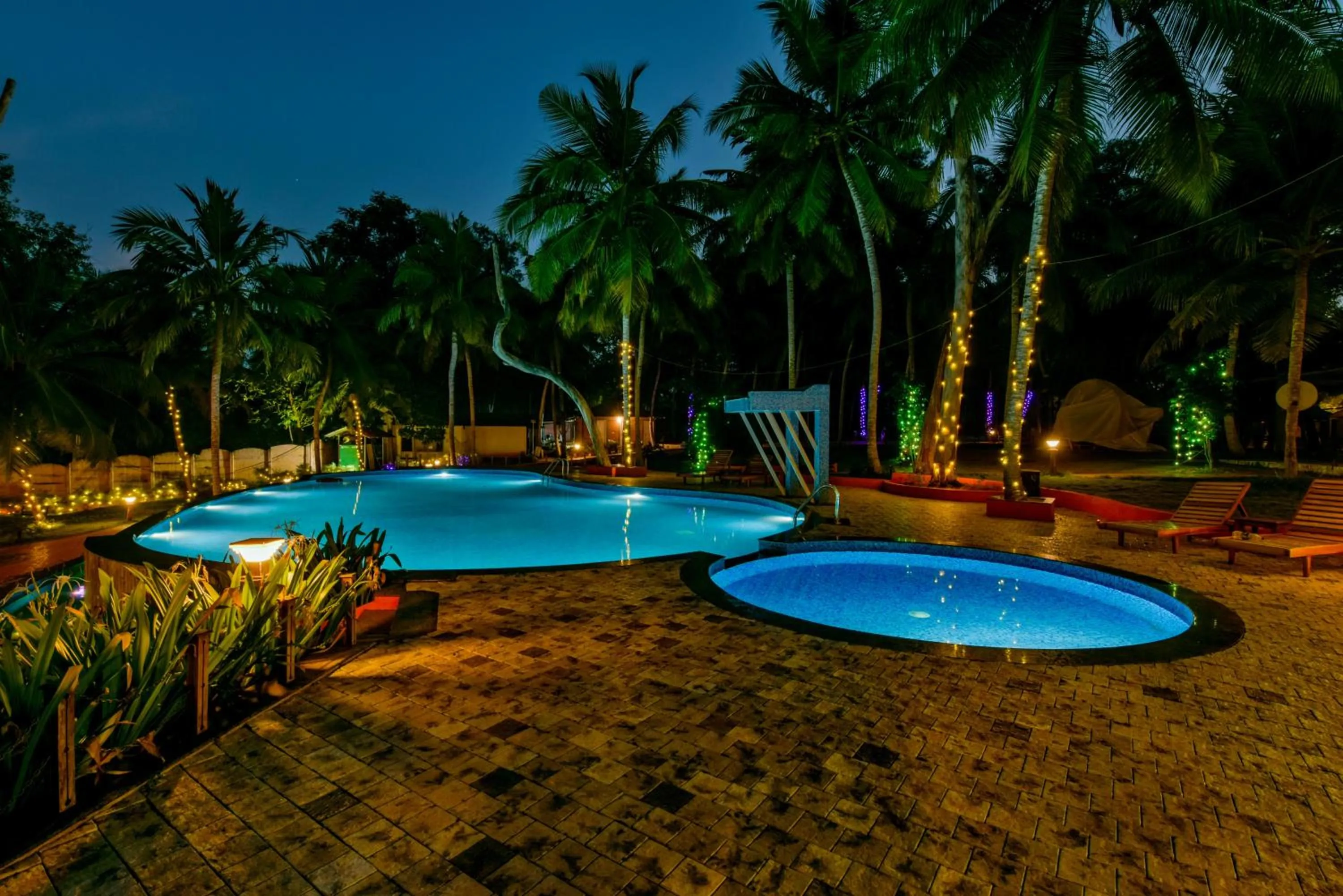 Swimming pool in GoGo Land Resort & Adventurous Sports