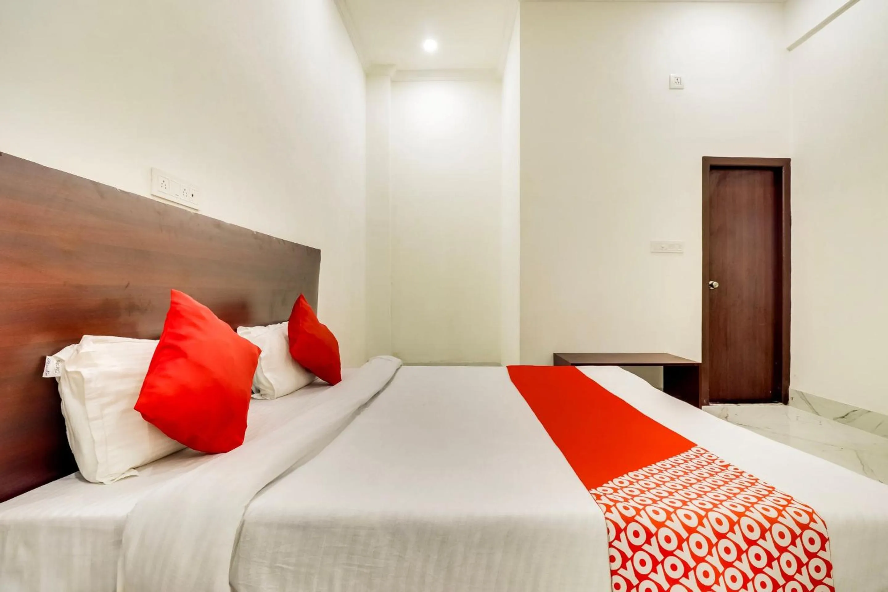 Bedroom in Hotel O Subham Residency