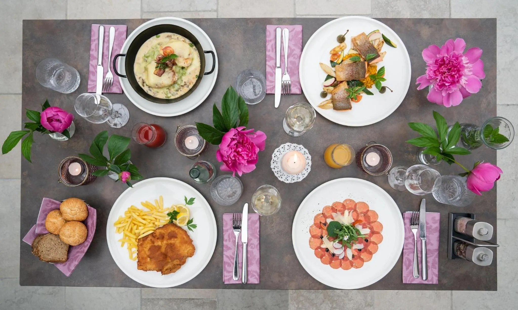 Restaurant/places to eat in Hotel-Restaurant Gollner