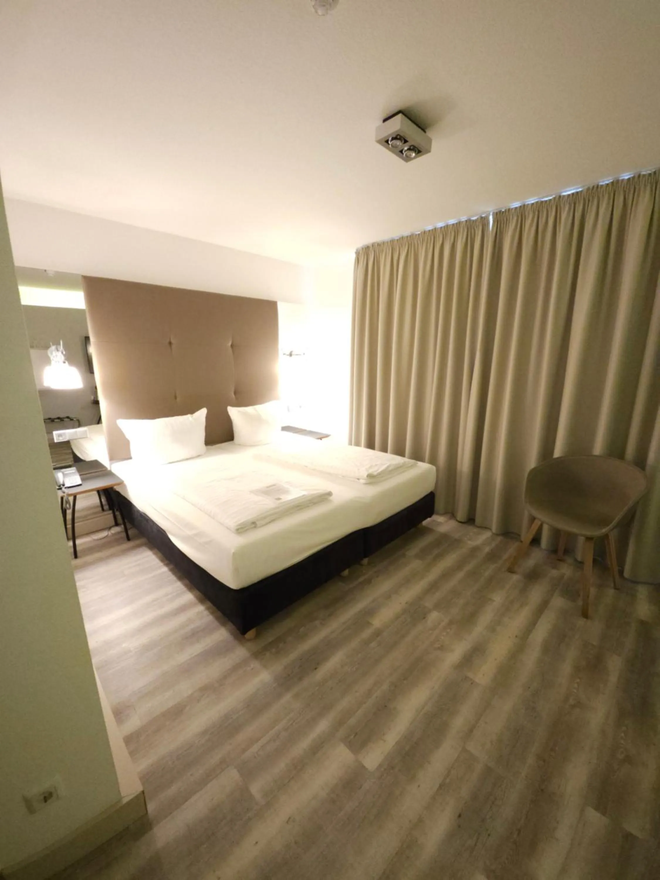 Photo of the whole room, Bed in Hotel Amadeus