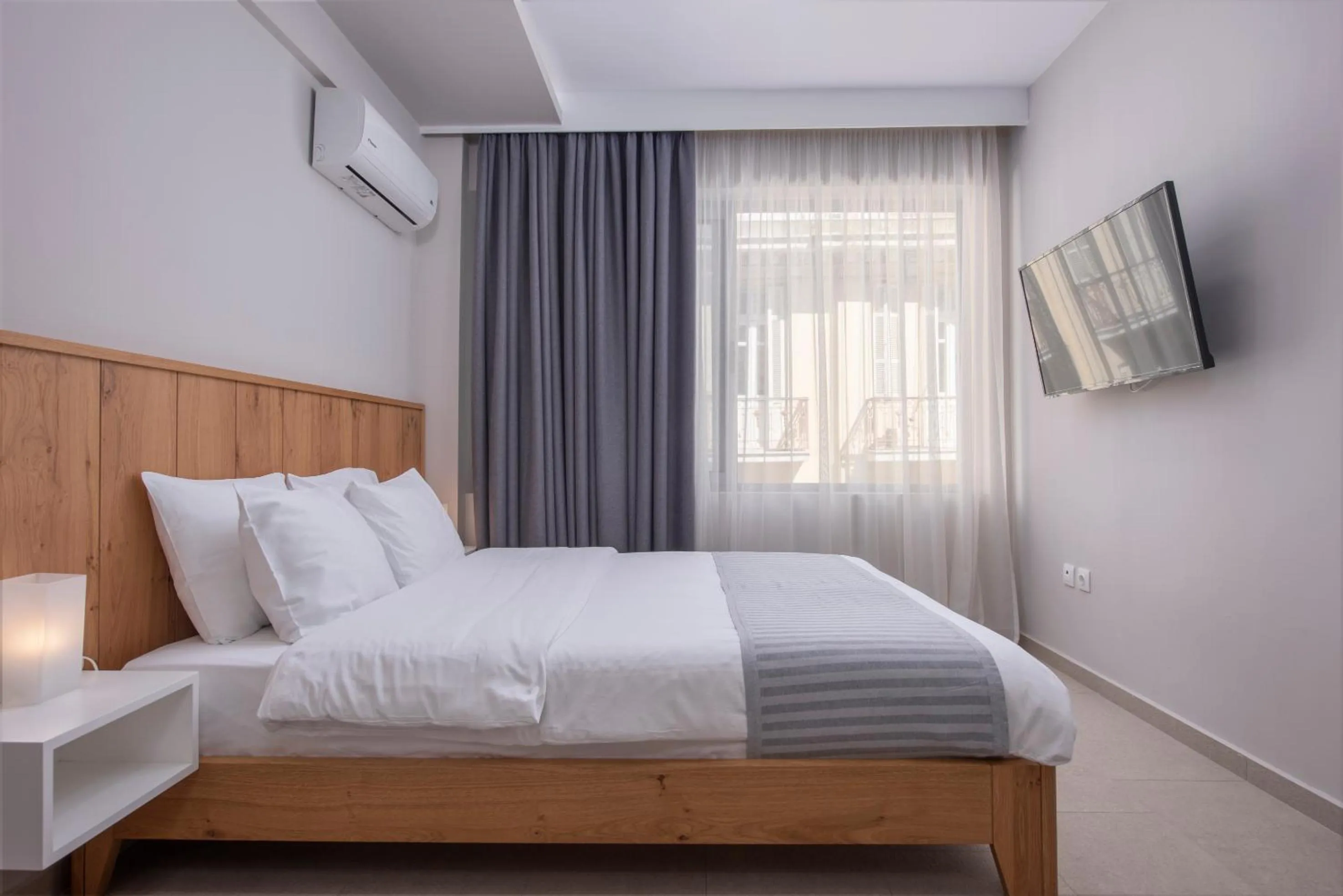 Bed in Your City Level