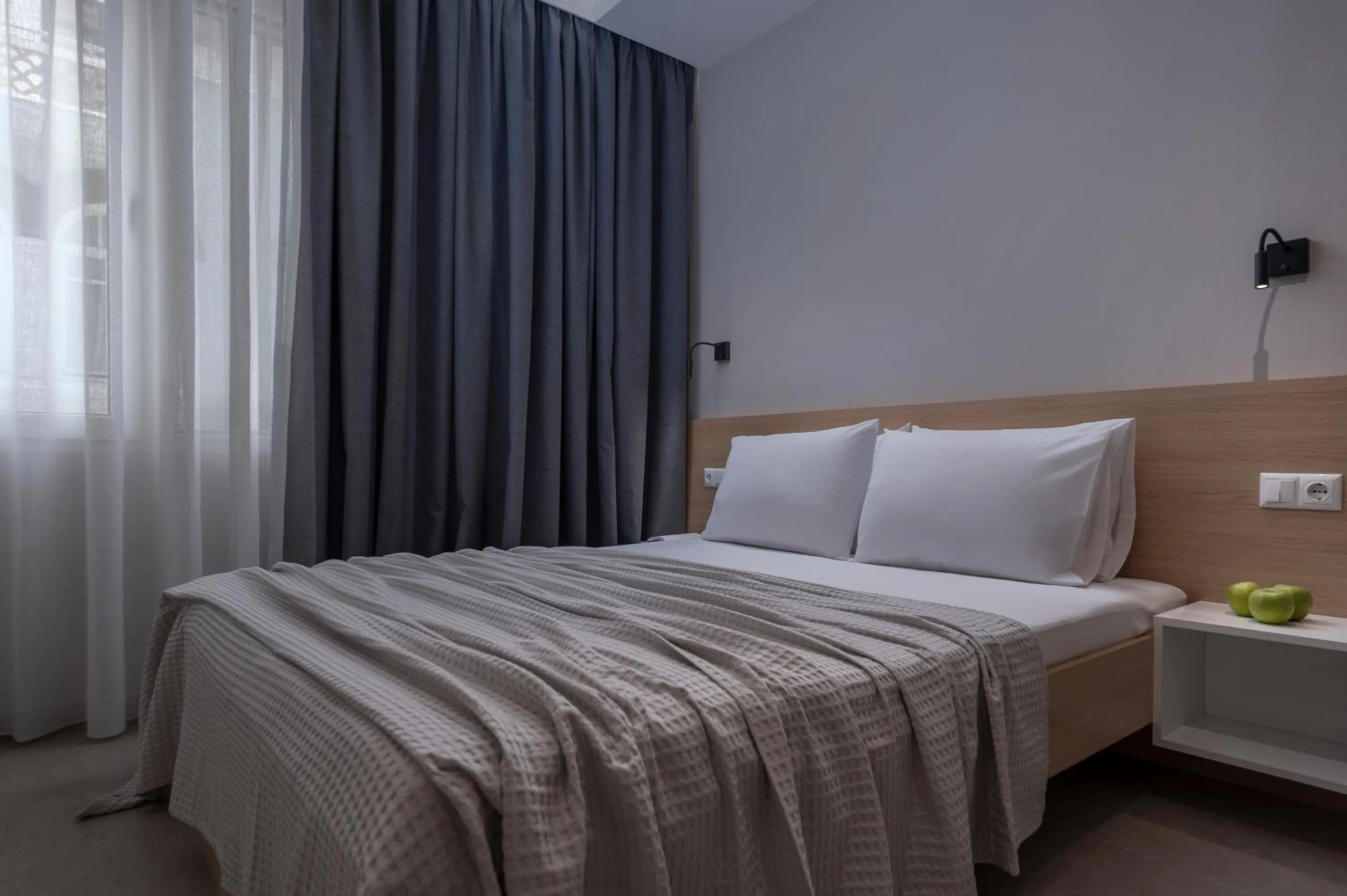 Bed in Your City Level