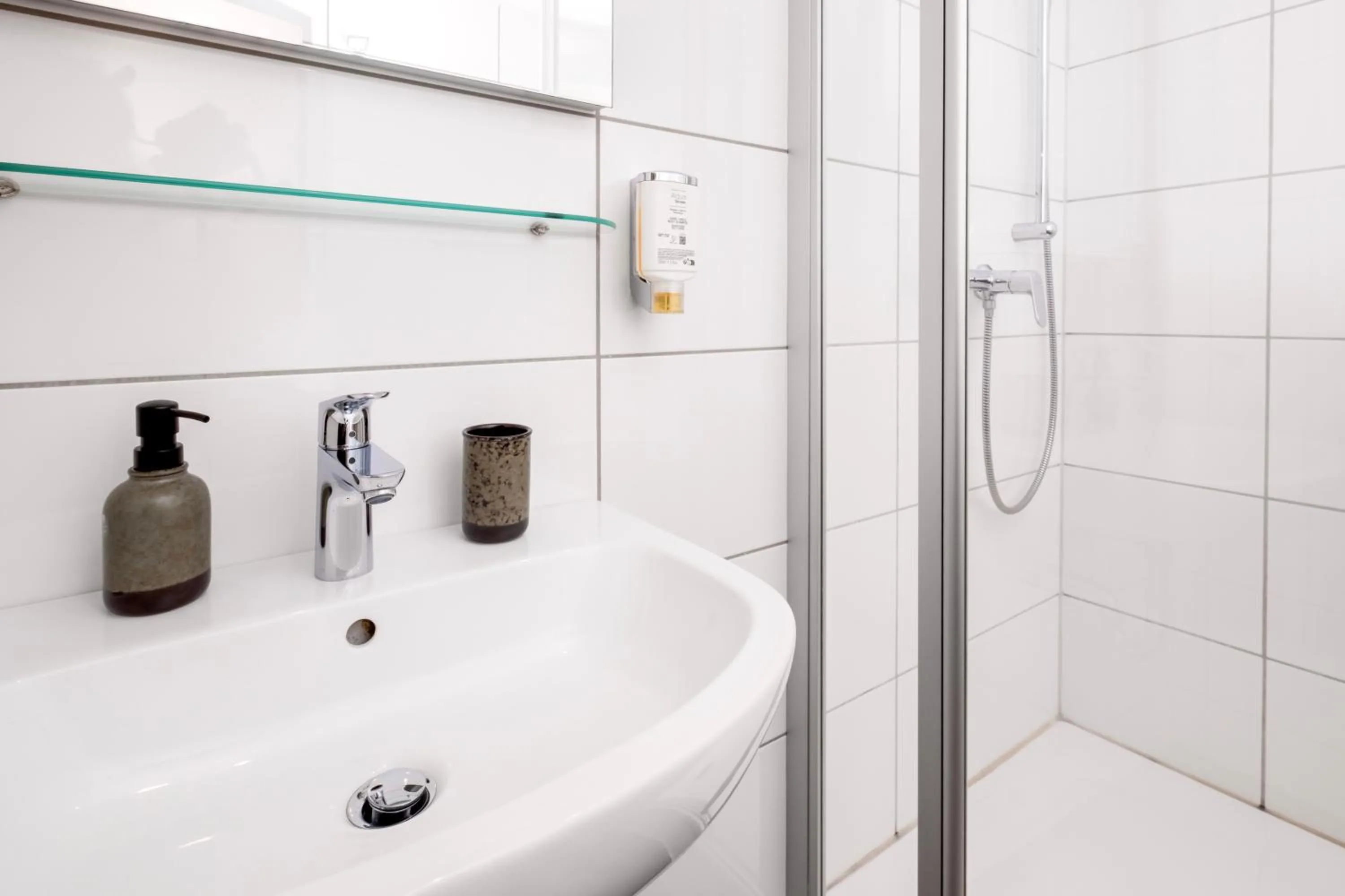 Shower in Hotel Winterberg Resort