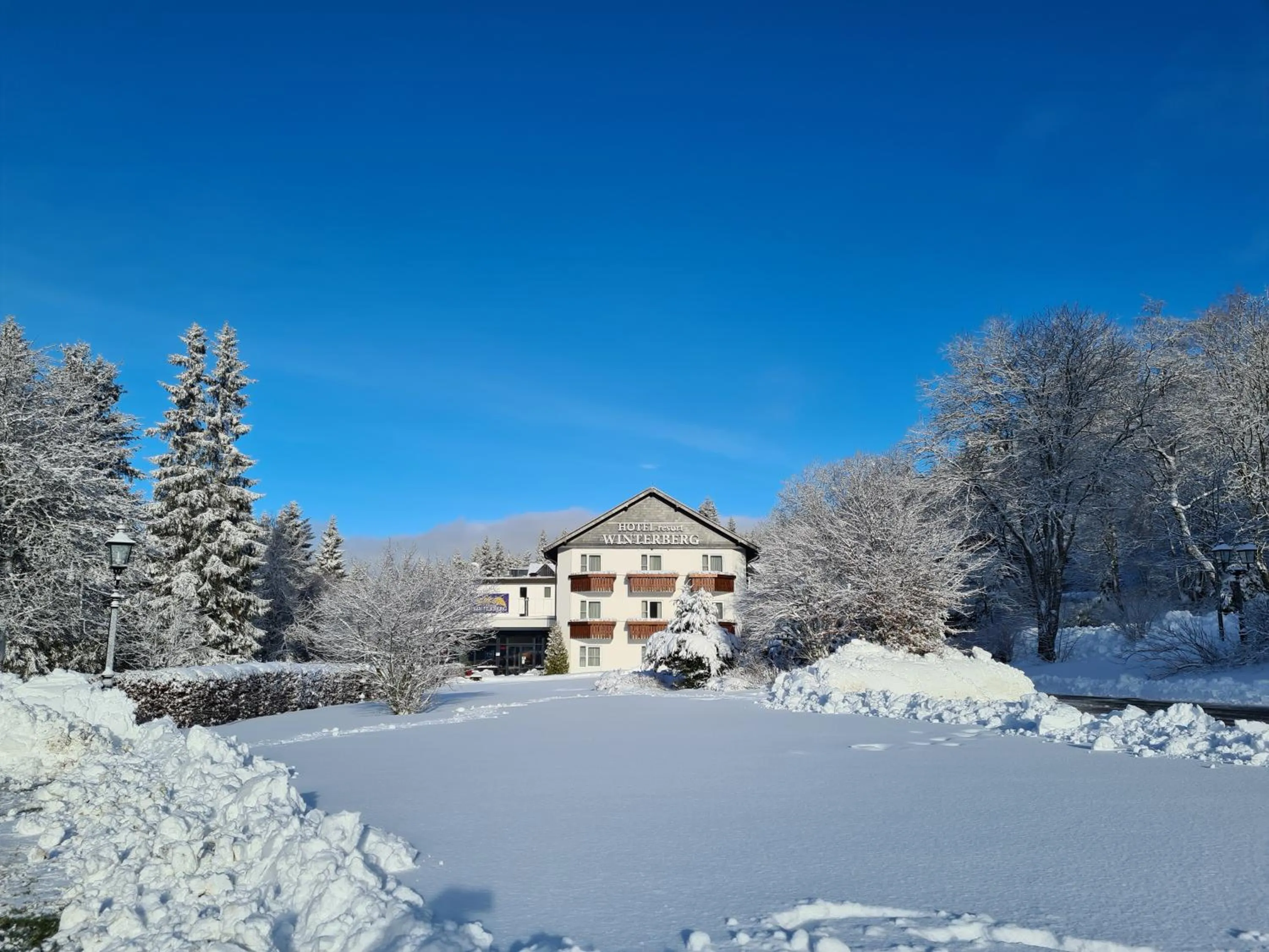 Property building in Hotel Winterberg Resort