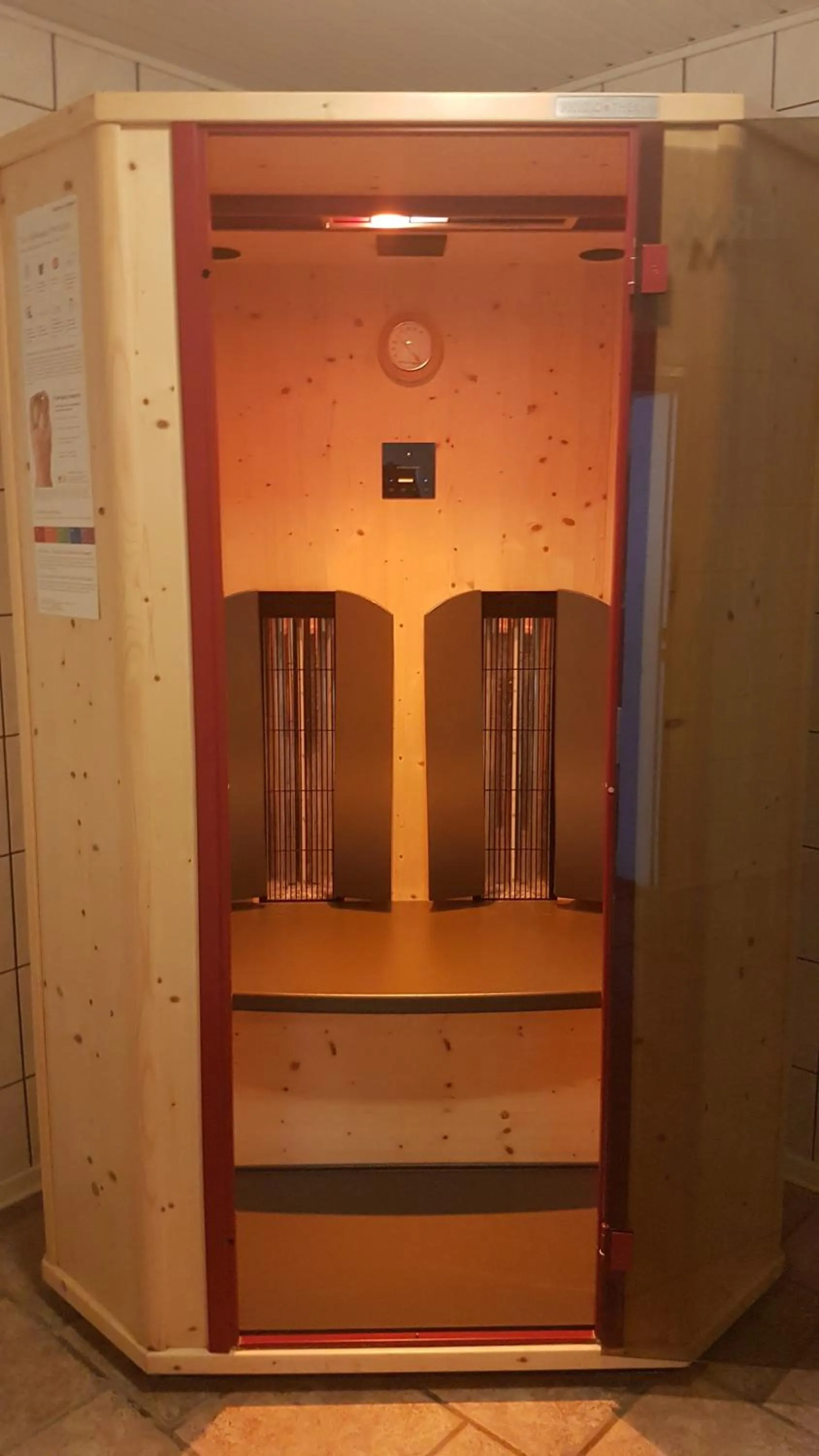 Swimming pool in Hotel Winterberg Resort