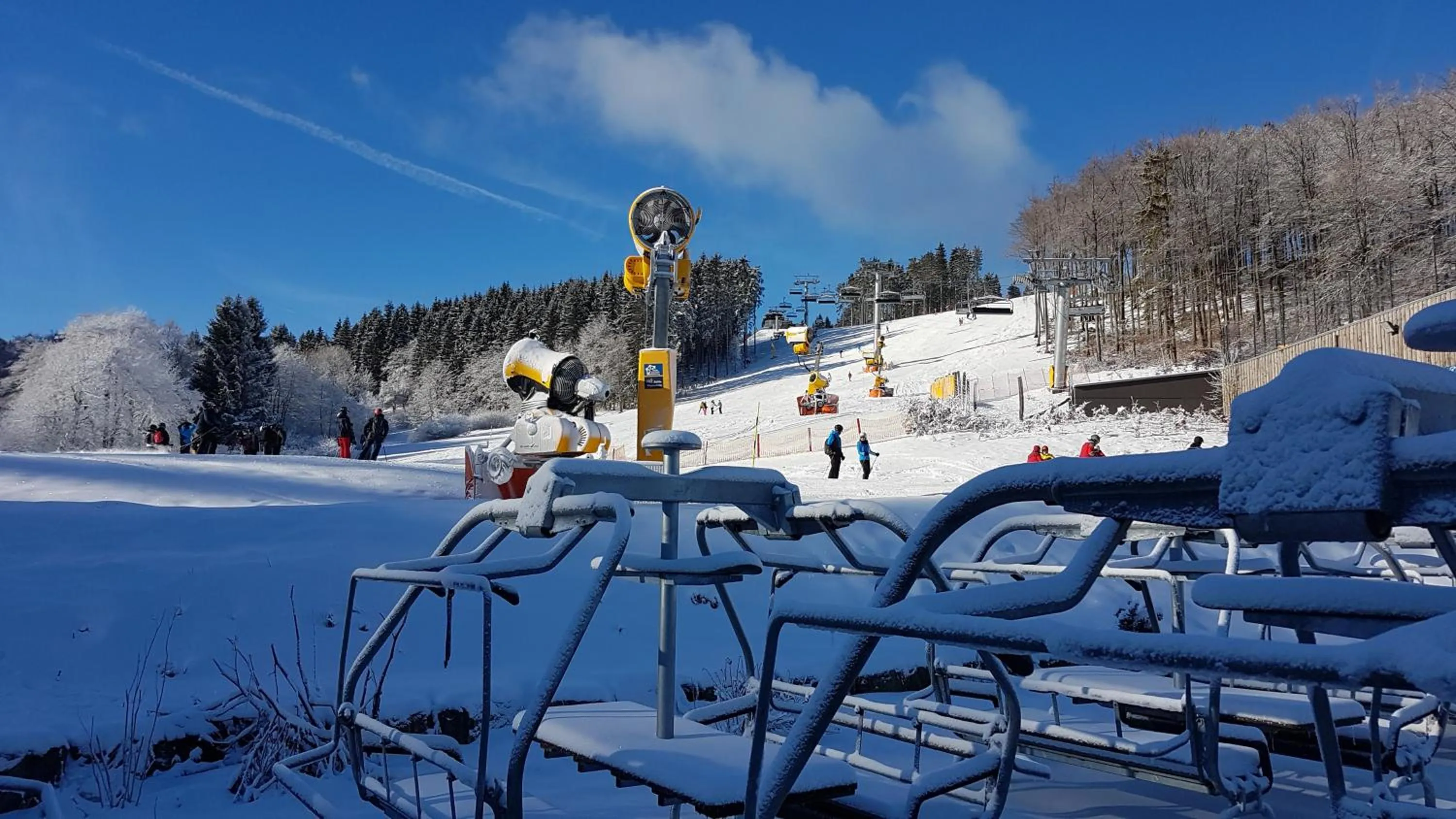 Skiing in Hotel Winterberg Resort
