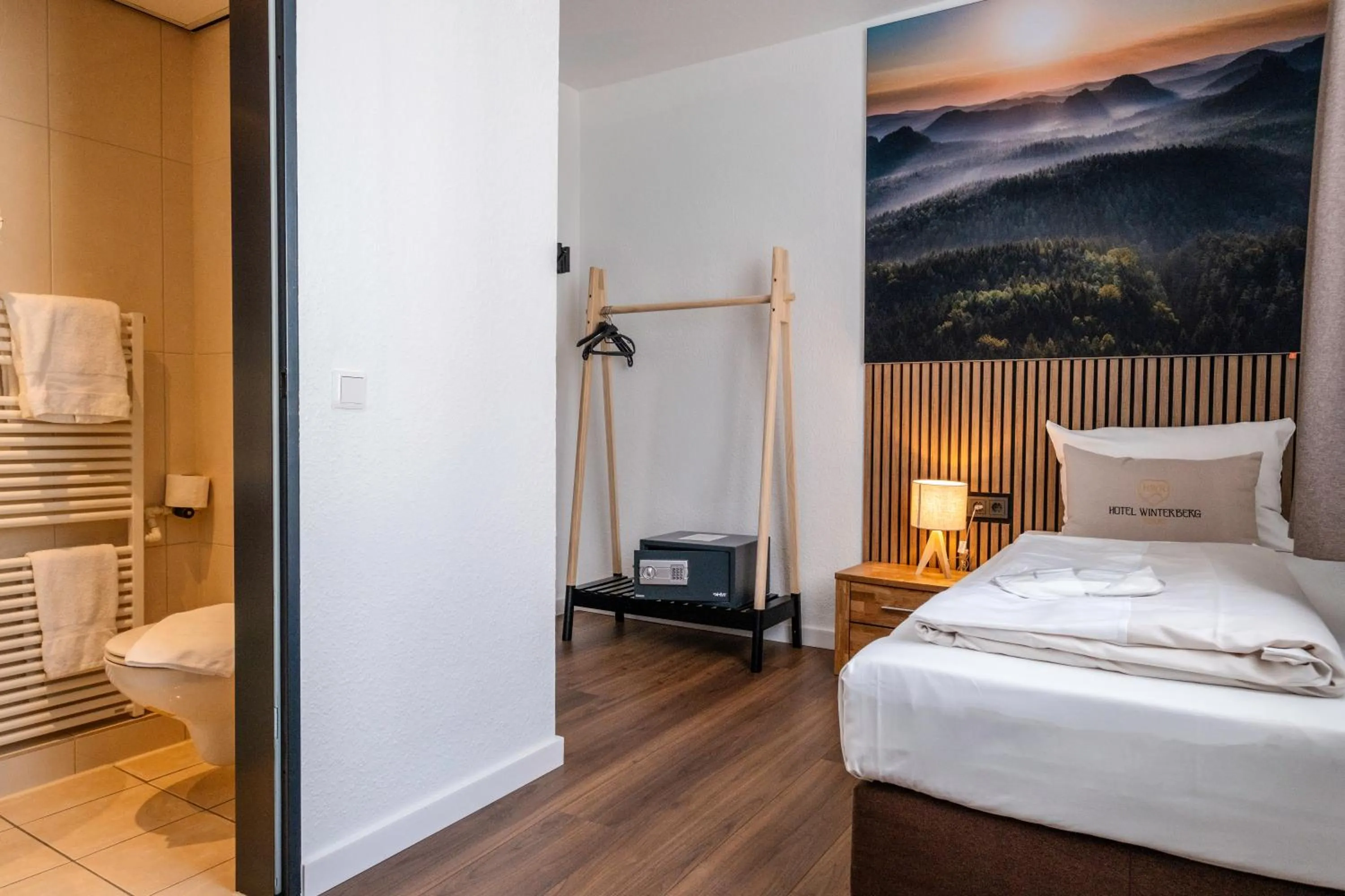 Photo of the whole room, Bed in Hotel Winterberg Resort