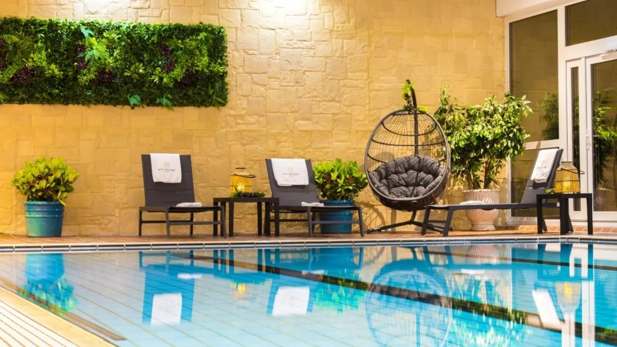 Swimming pool in Hotel Winterberg Resort