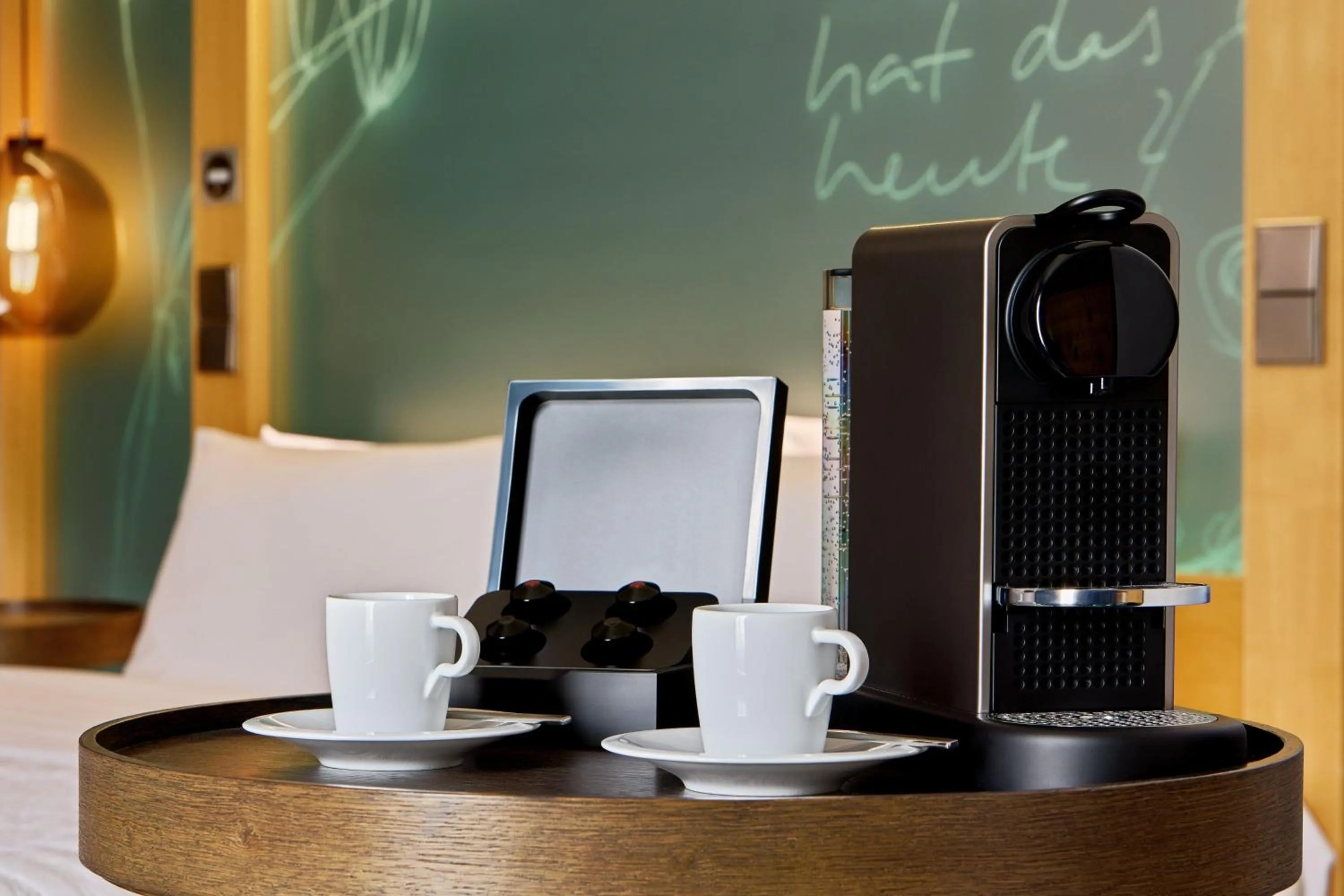 Photo of the whole room in Le Méridien Hamburg