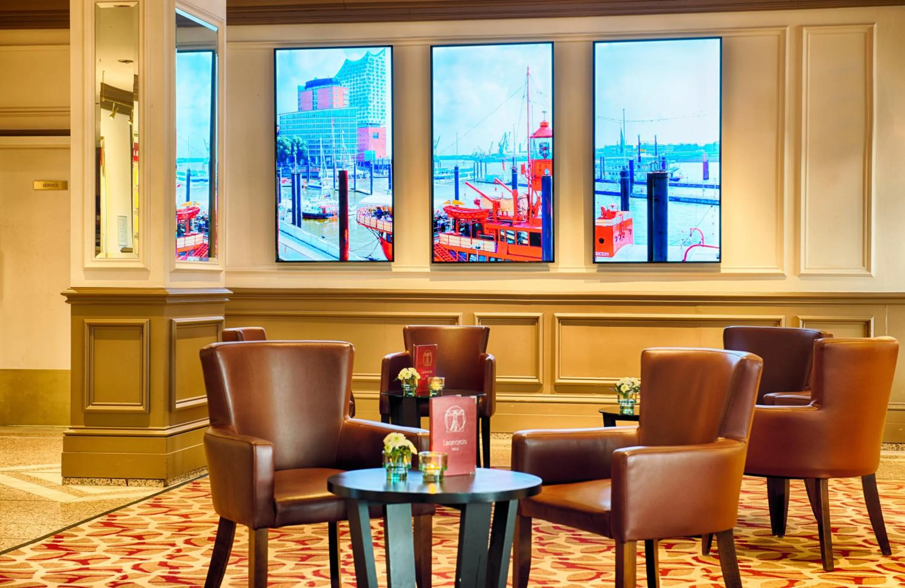 Decorative detail in Leonardo Hotel Hamburg Stillhorn