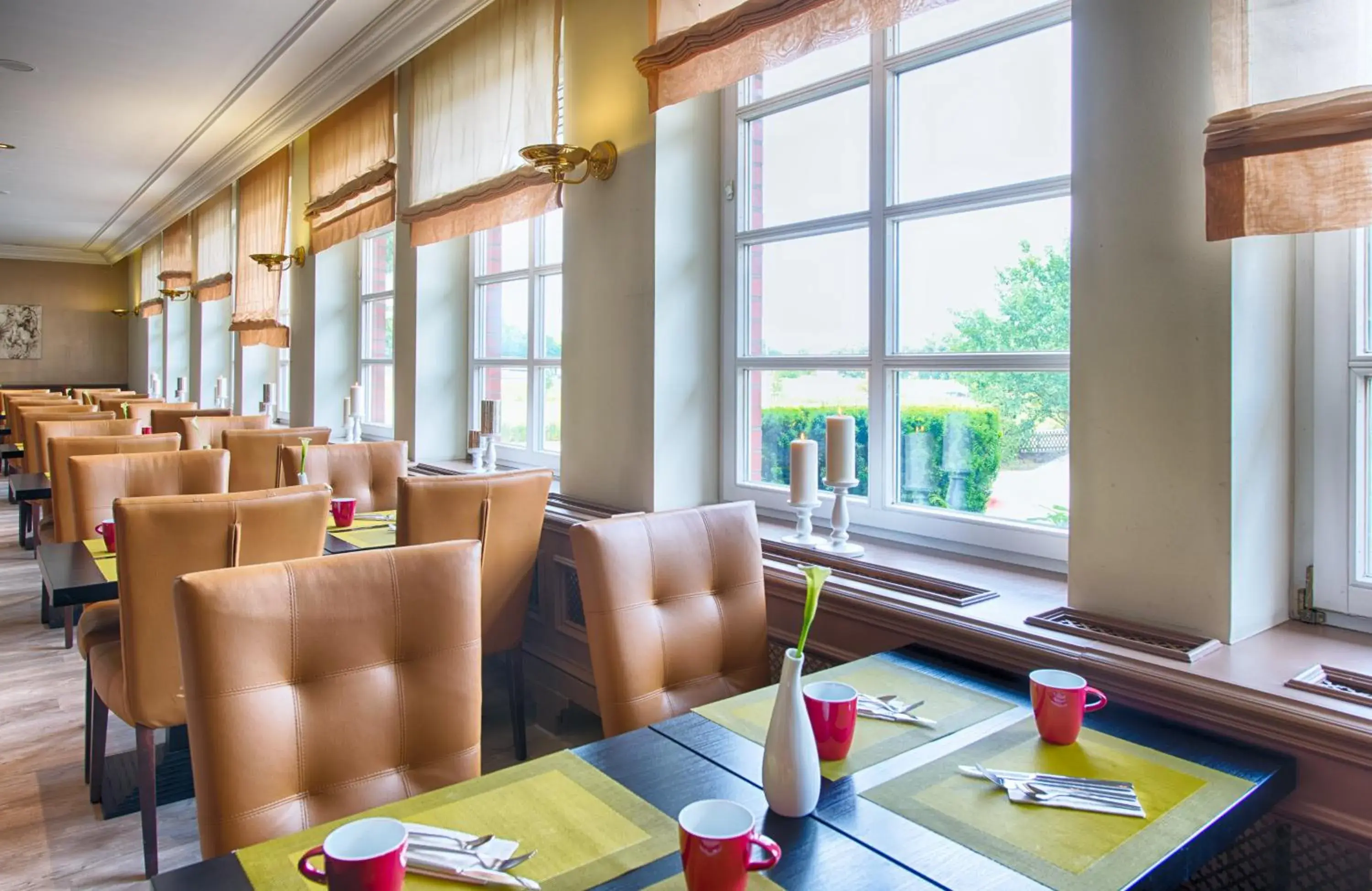 Breakfast in Leonardo Hotel Hamburg Stillhorn Breakfast in Leonardo Hotel Hamburg Stillhorn