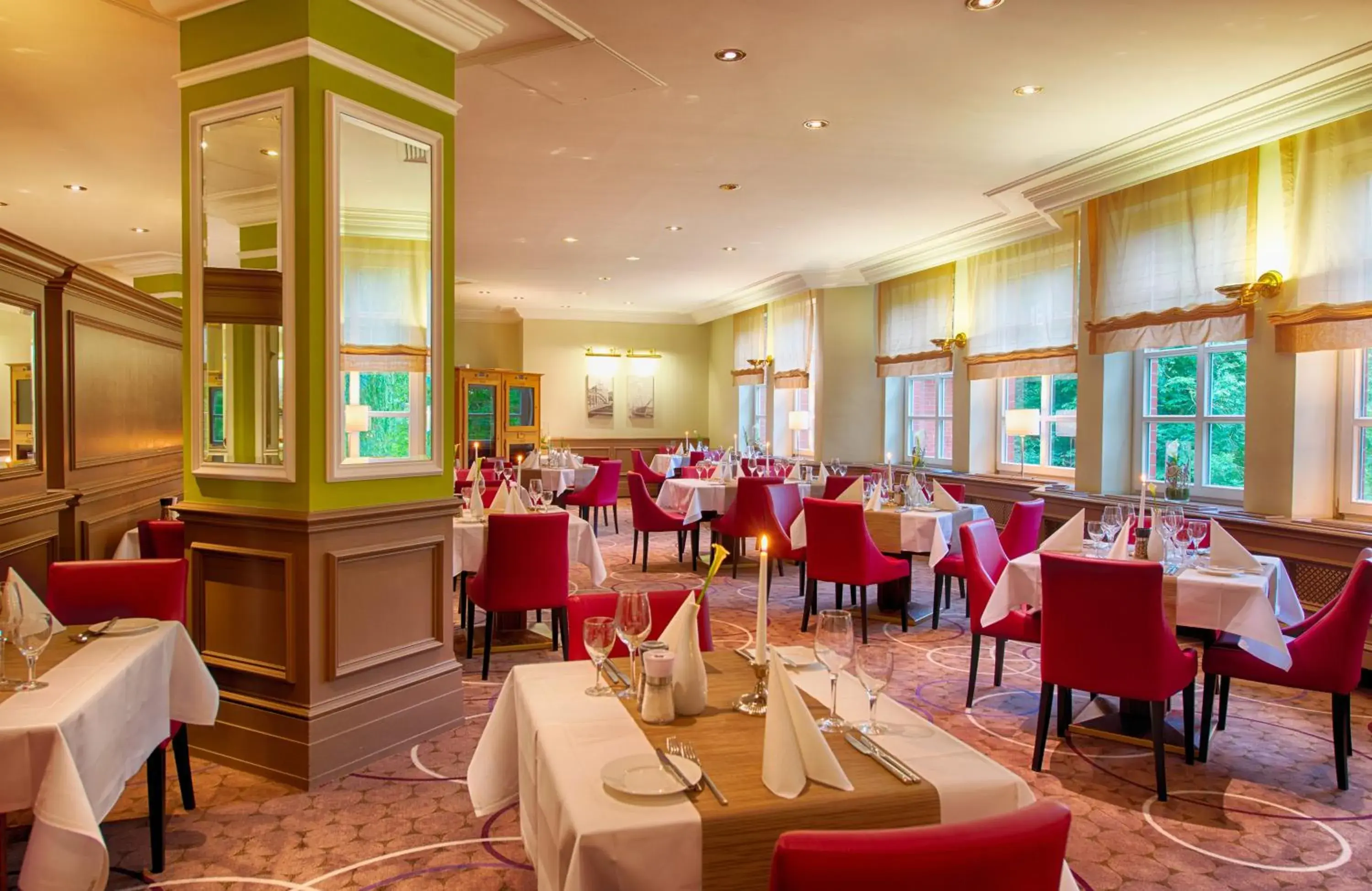 Restaurant/places to eat in Leonardo Hotel Hamburg Stillhorn Restaurant/places to eat in Leonardo Hotel Hamburg Stillhorn