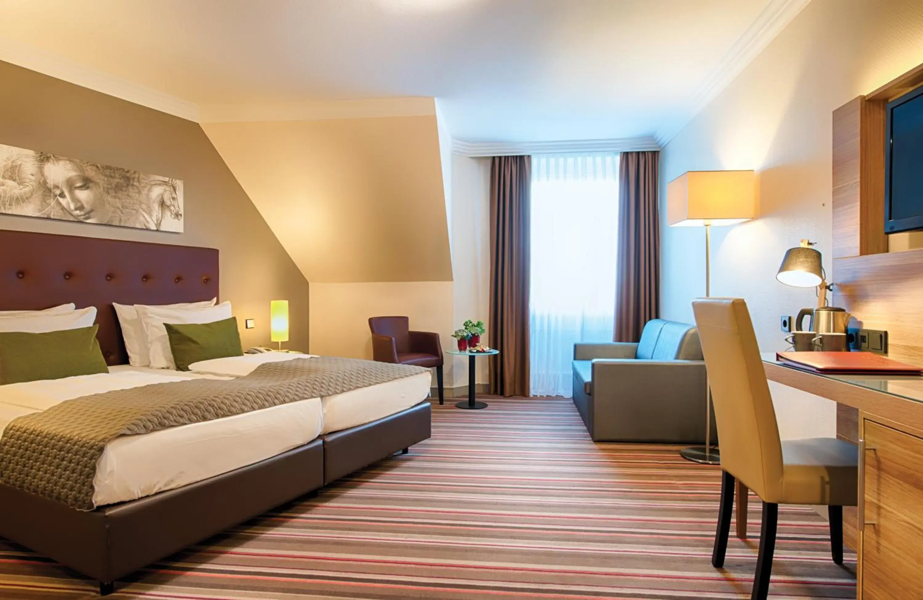 Bedroom, Bed in Leonardo Hotel Hamburg Stillhorn Bedroom, Bed in Leonardo Hotel Hamburg Stillhorn