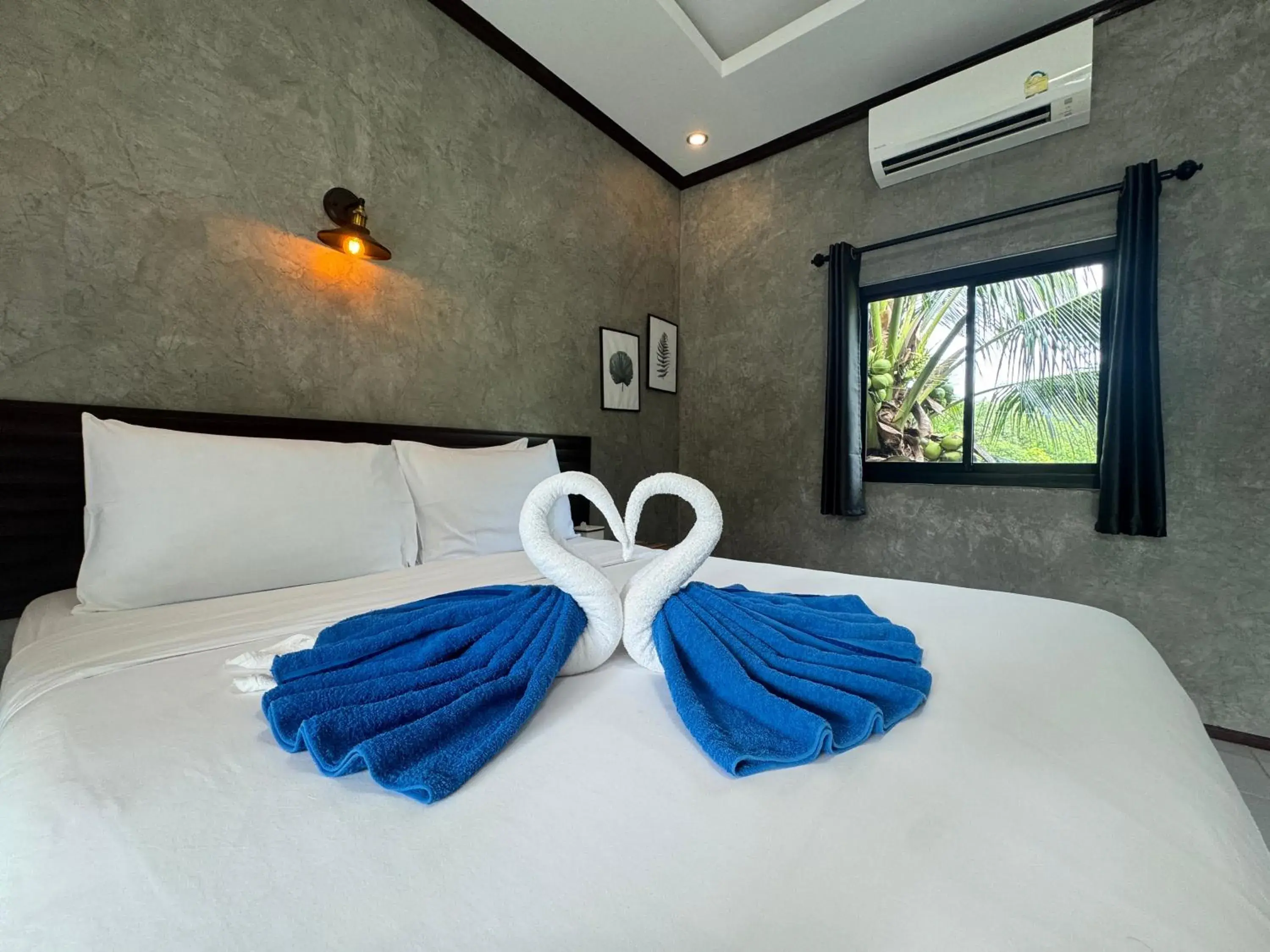 Double Room with Pool View in BAAN CHAINARONG Double Room with Pool View in BAAN CHAINARONG