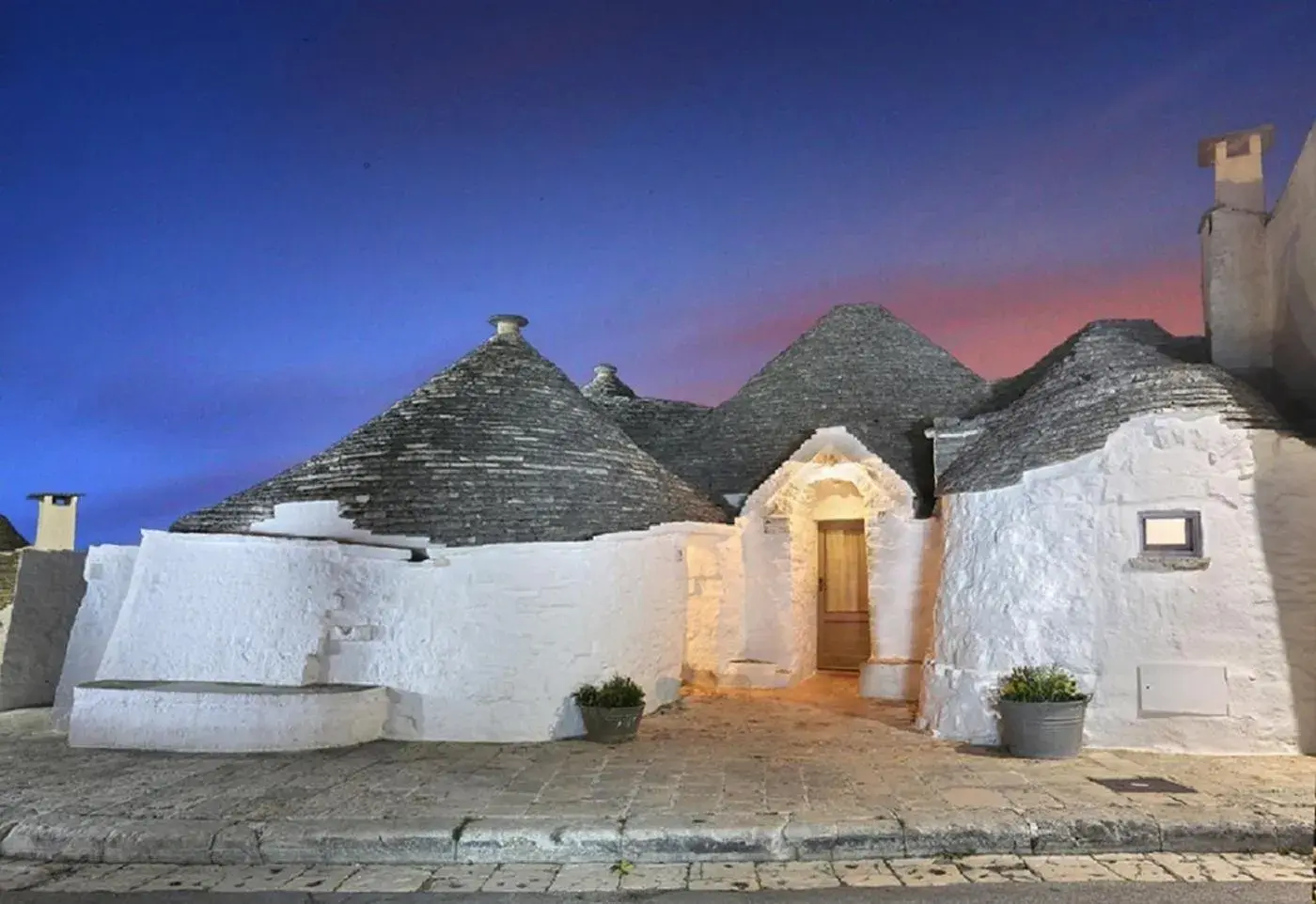 Facade/entrance in Trulli Holiday Deluxe & Wellness Facade/entrance in Trulli Holiday Deluxe & Wellness