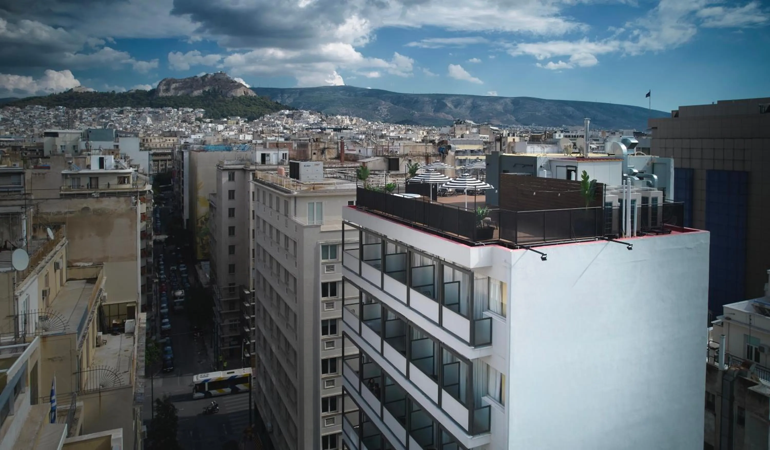 Max Brown Hotel Downtown Part of Sircle Collection Formally known as Dave Red