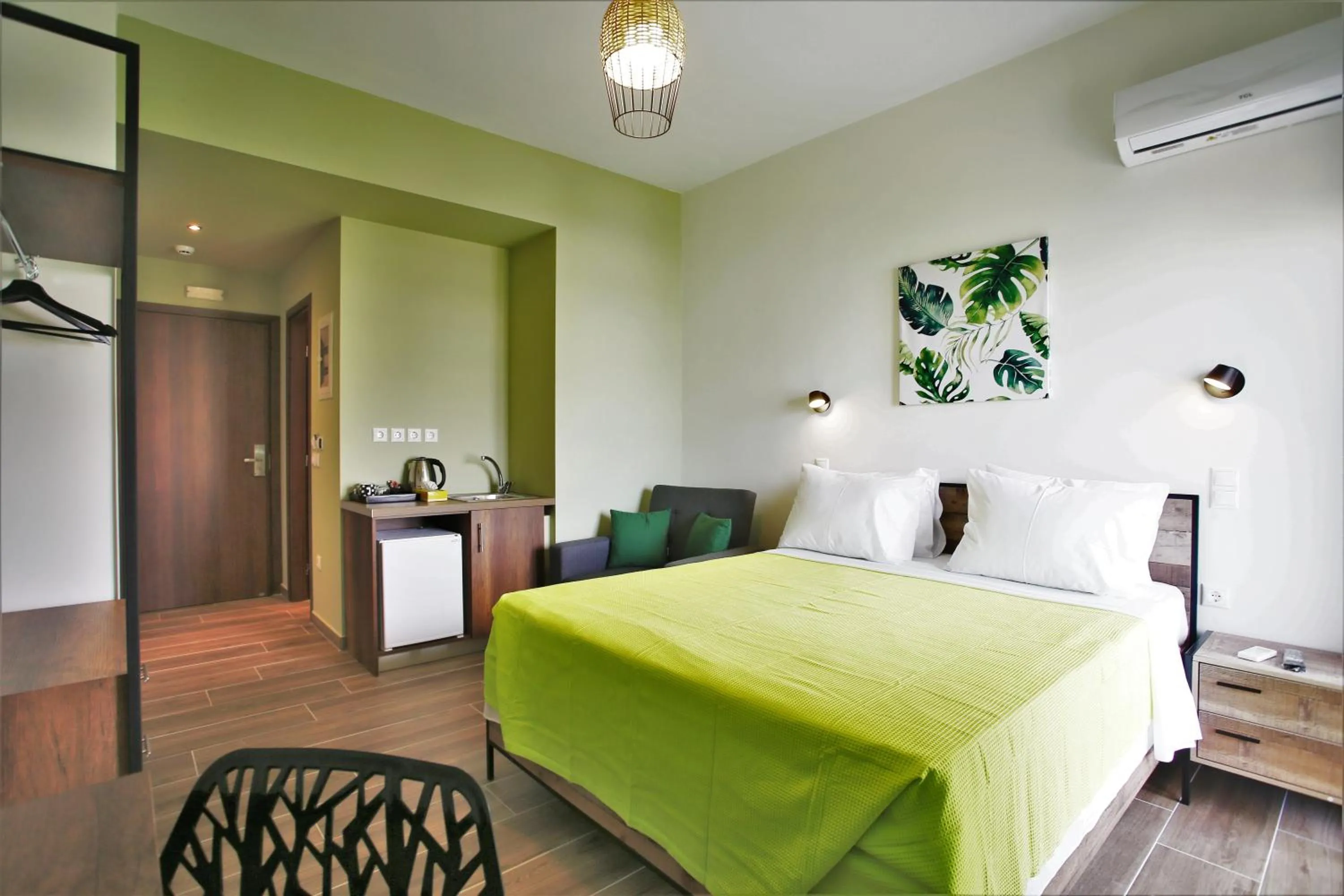 Photo of the whole room, Bed in Aethon Airport Project-FREE SHUTTLE by GK Properties