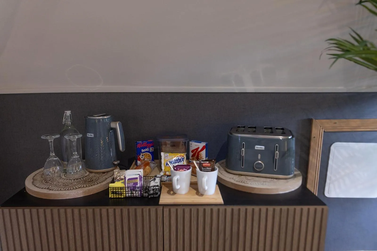 Breakfast in Glenview Luss