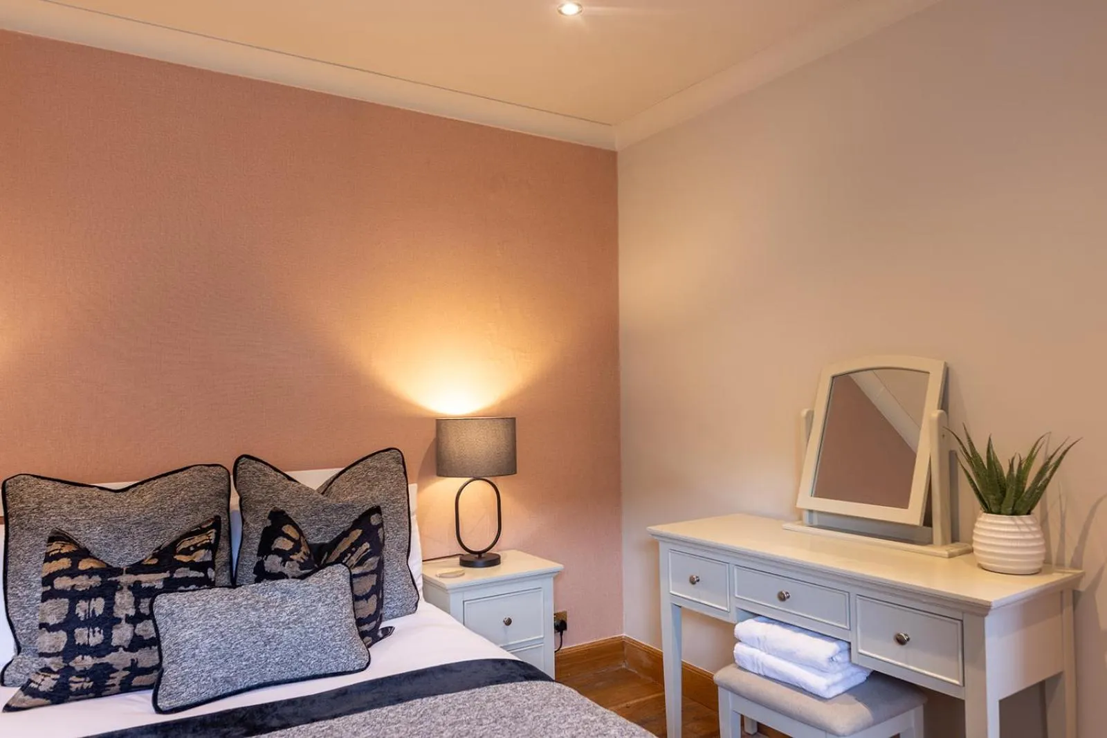 Bed in Glenview Luss