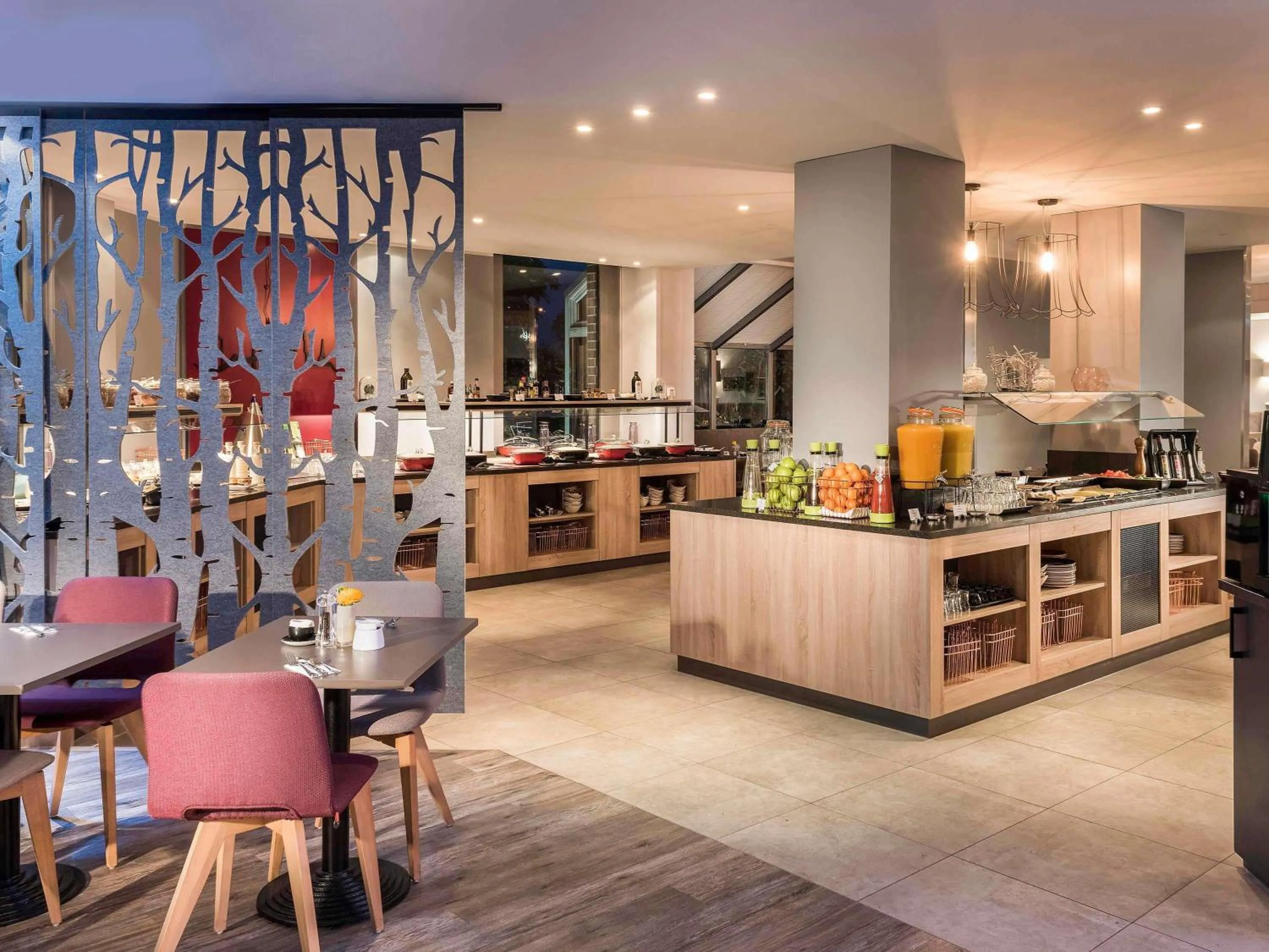 Property building in Mercure Hotel München Neuperlach Süd