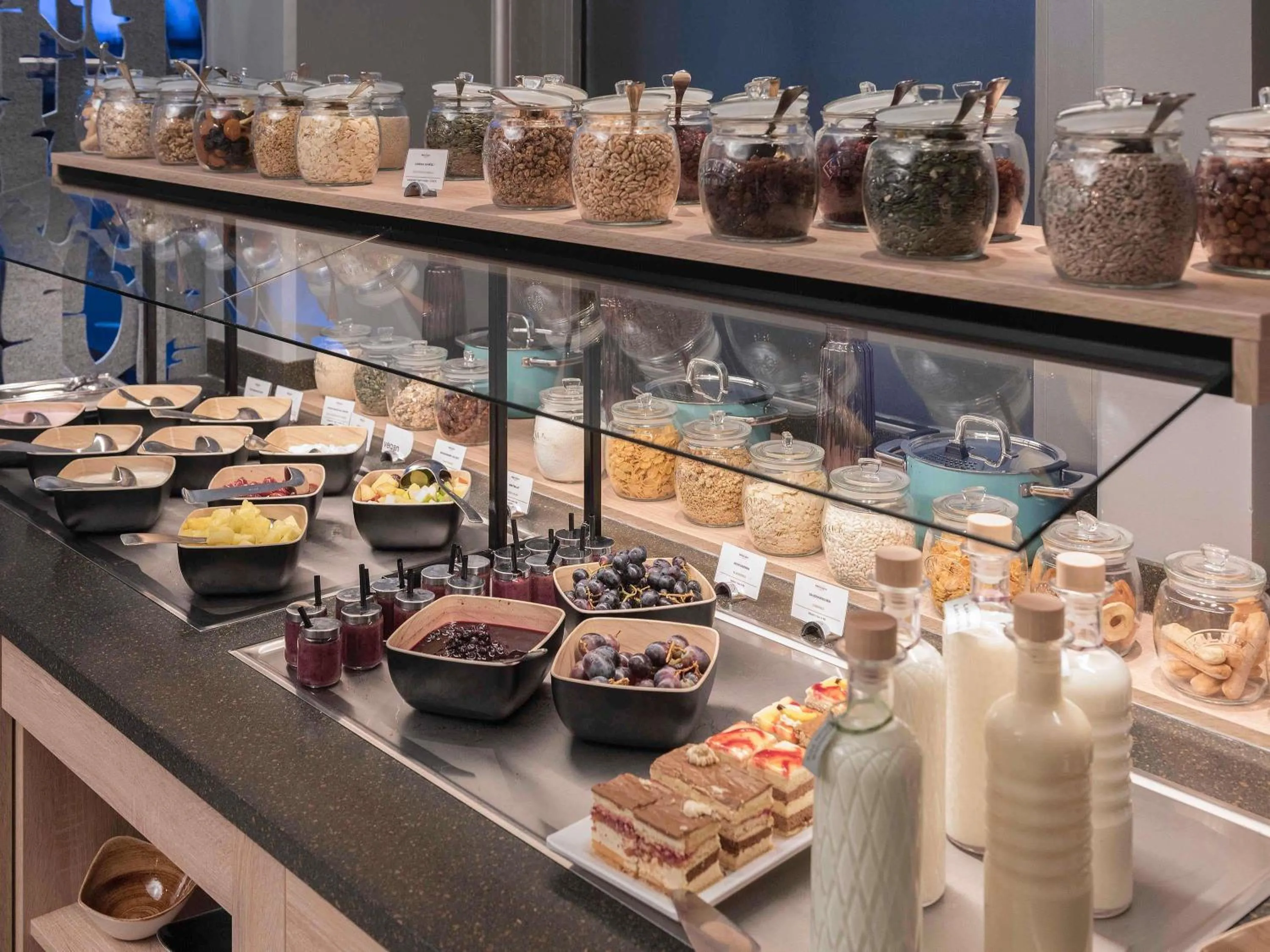 Property building in Mercure Hotel München Neuperlach Süd