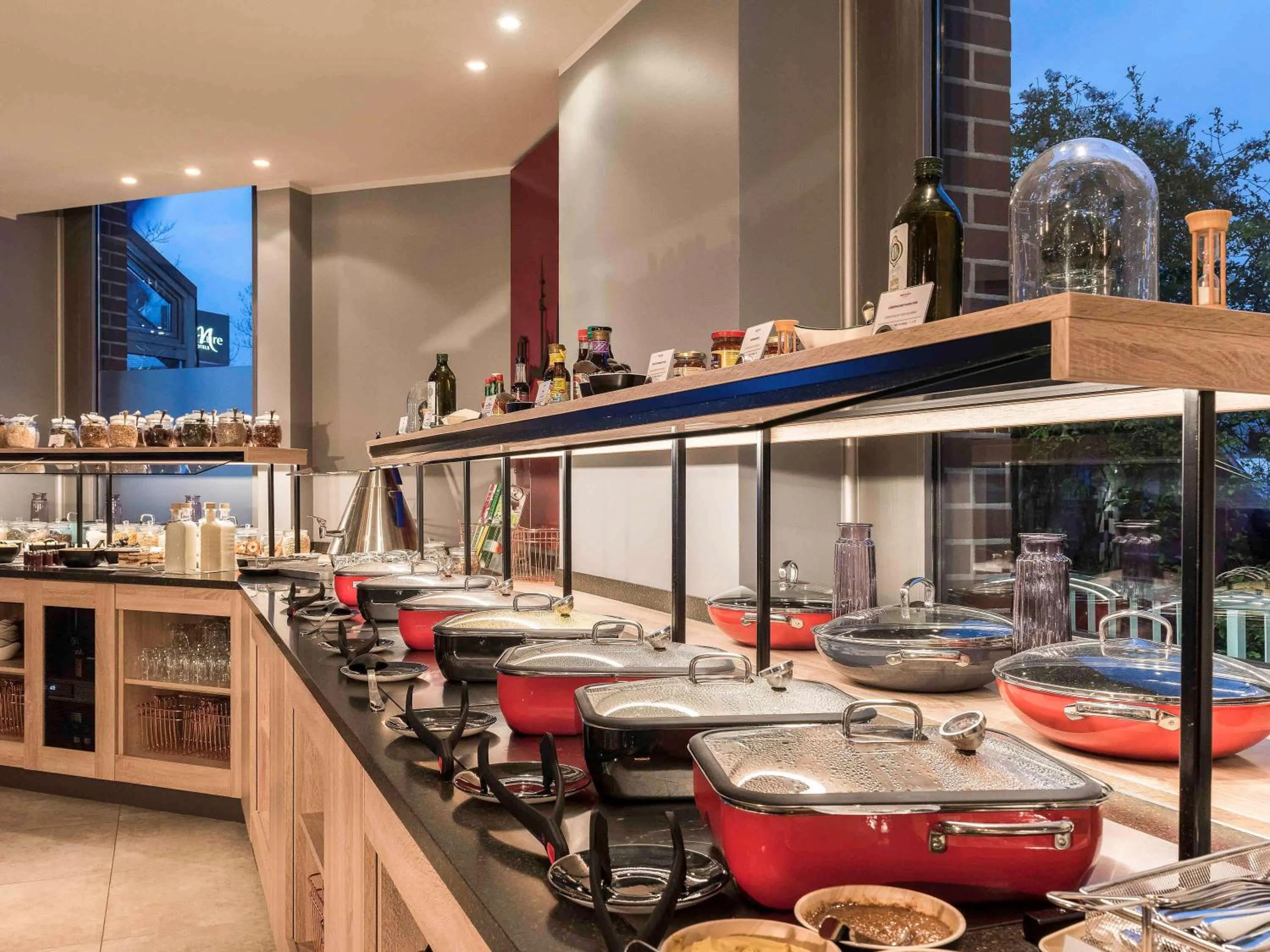 Restaurant/places to eat in Mercure Hotel München Neuperlach Süd